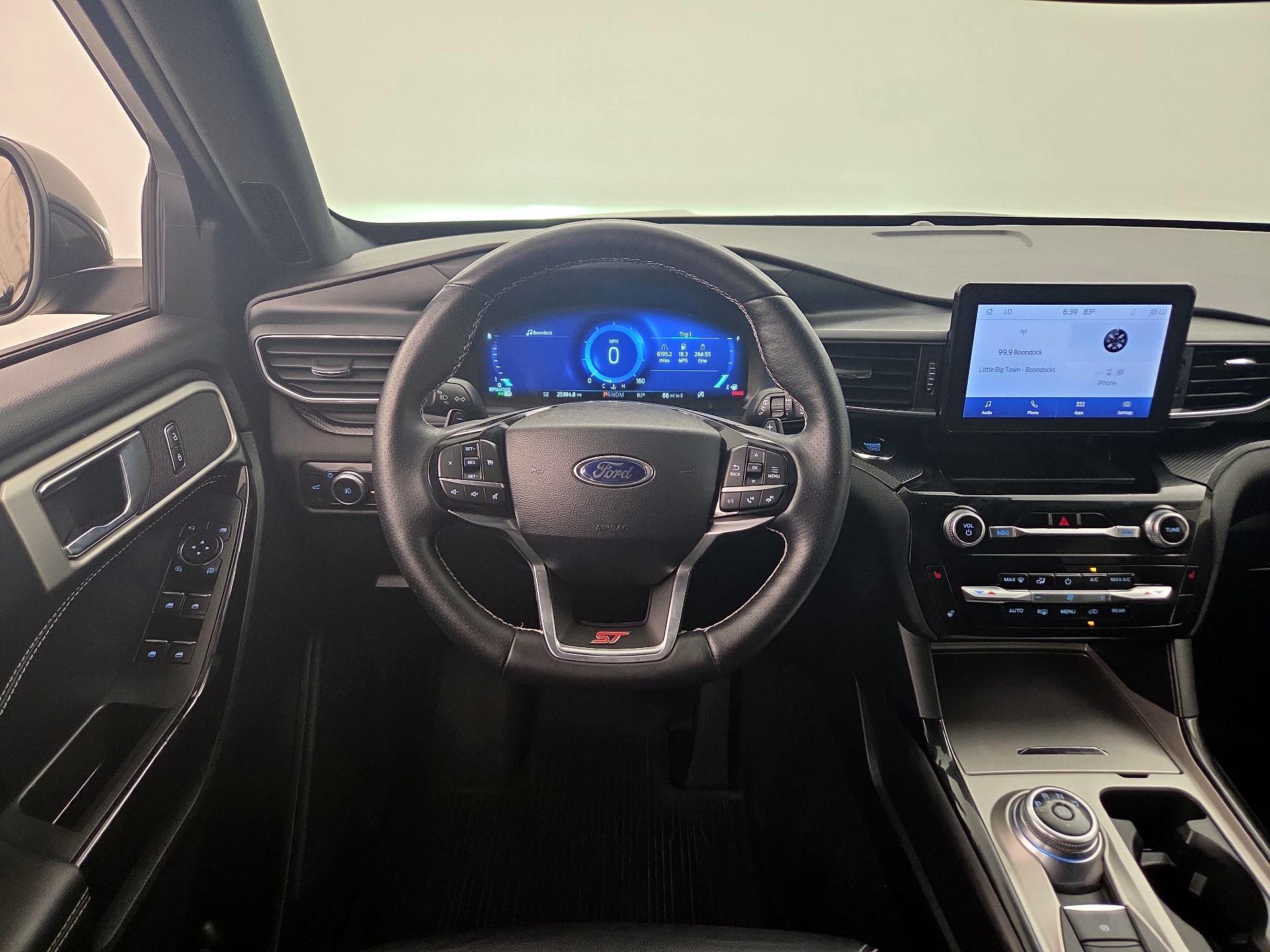 Thumbnail: 2022 Ford Explorer - 10