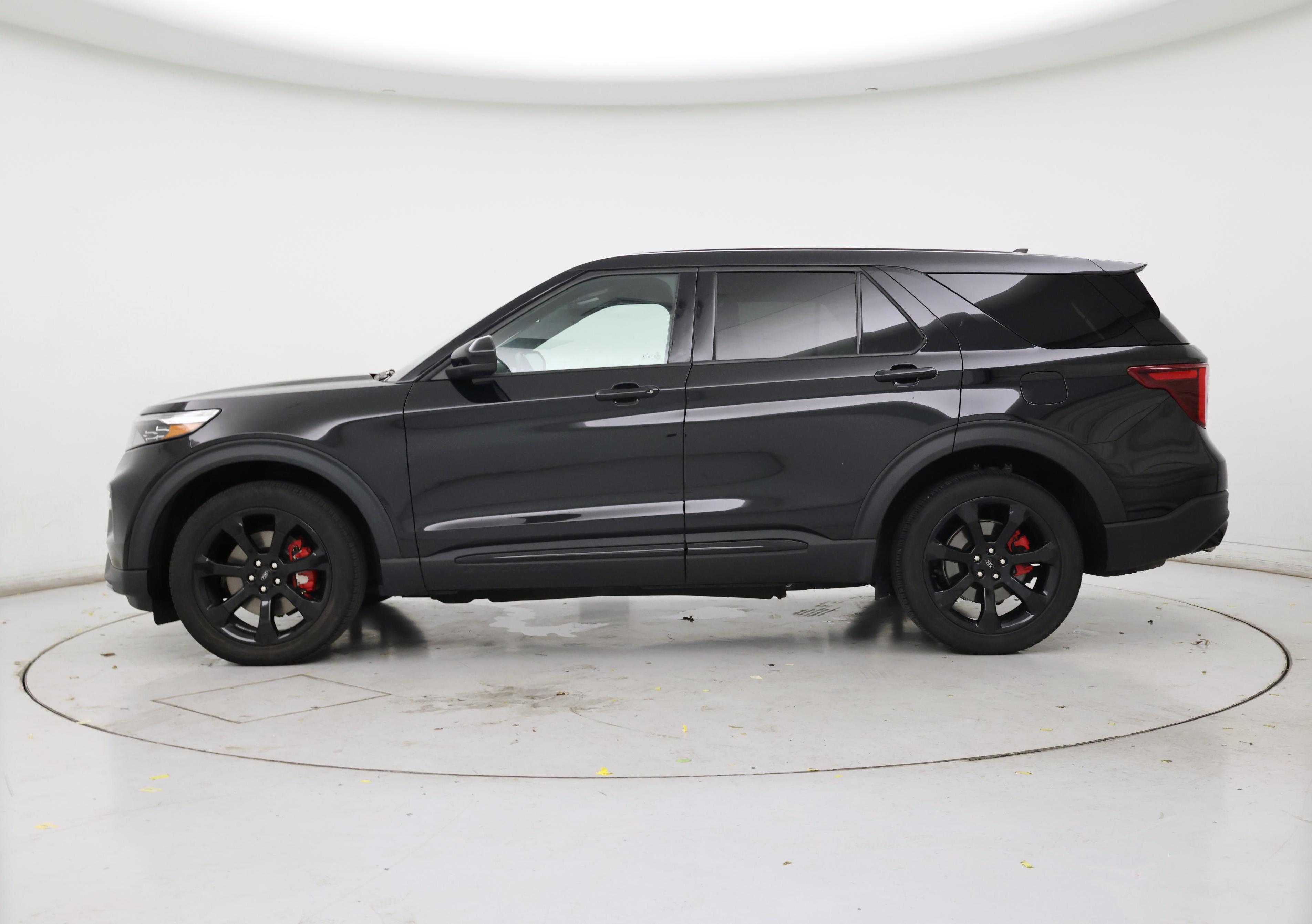 Thumbnail: 2022 Ford Explorer - 3