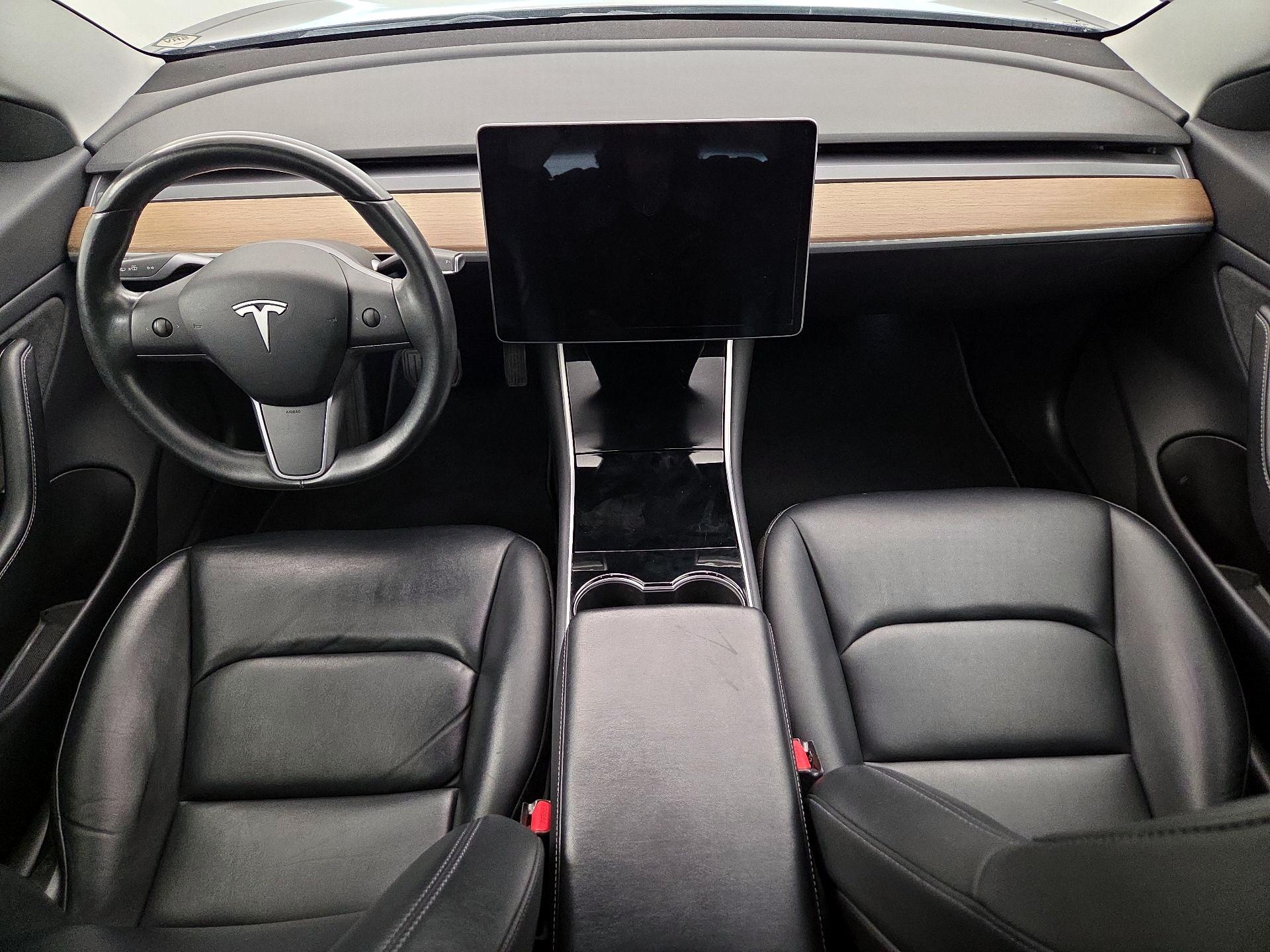 Thumbnail: 2019 Tesla Model 3 - 9