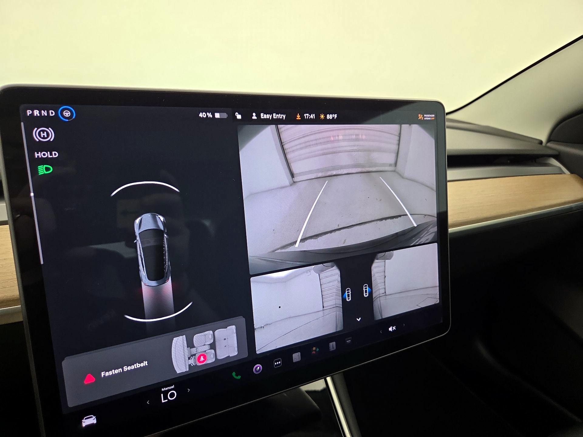 Thumbnail: 2019 Tesla Model 3 - 14