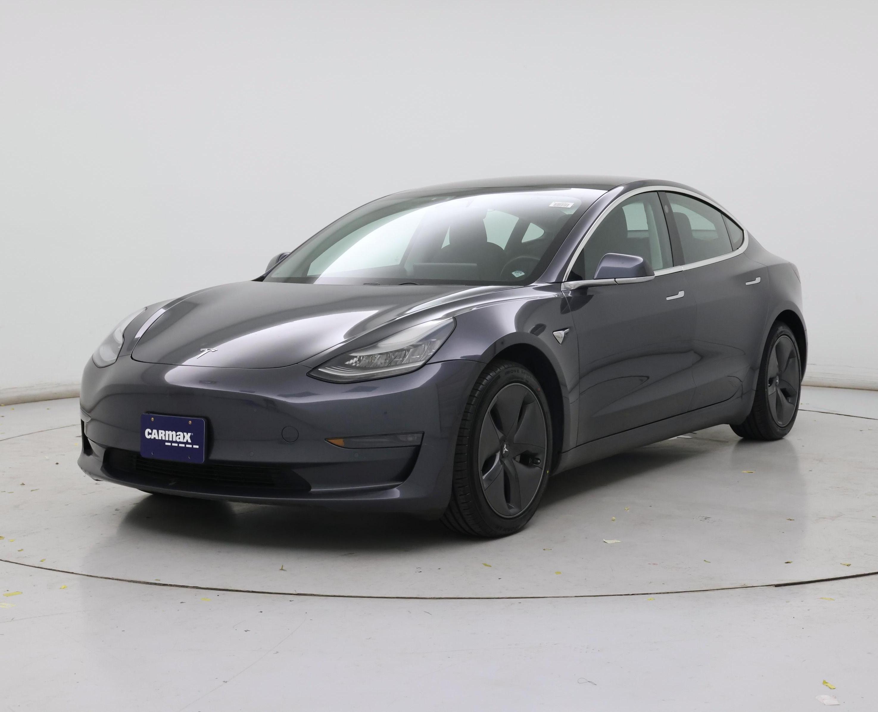 Thumbnail: 2019 Tesla Model 3 - 4