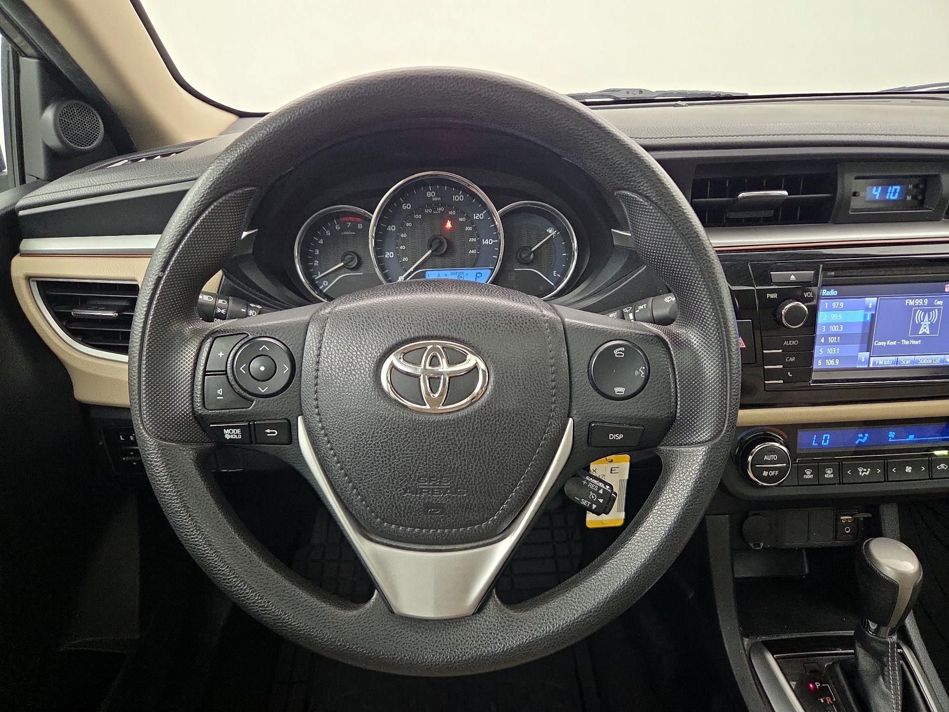 Thumbnail: 2016 Toyota Corolla - 10