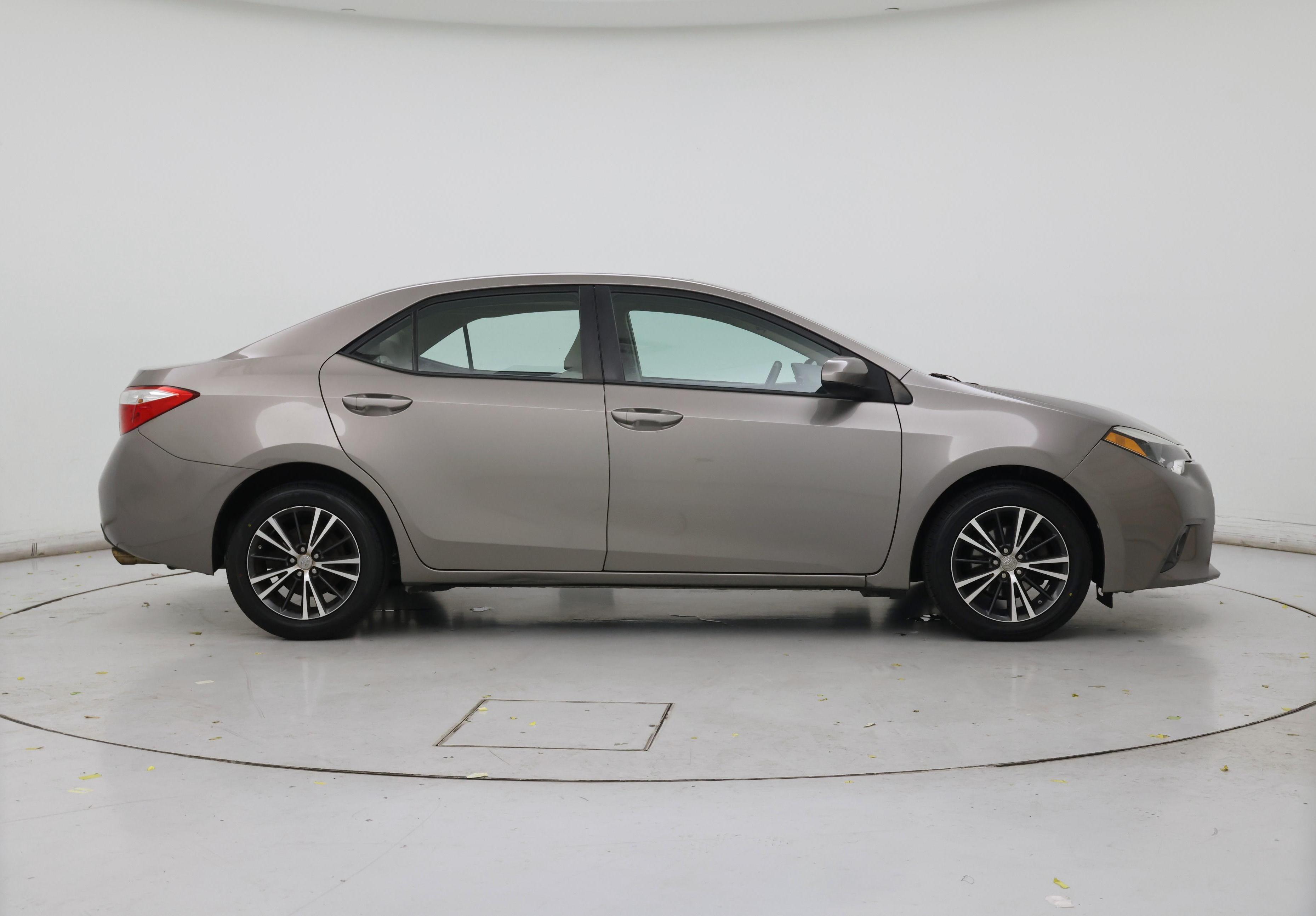 Thumbnail: 2016 Toyota Corolla - 7