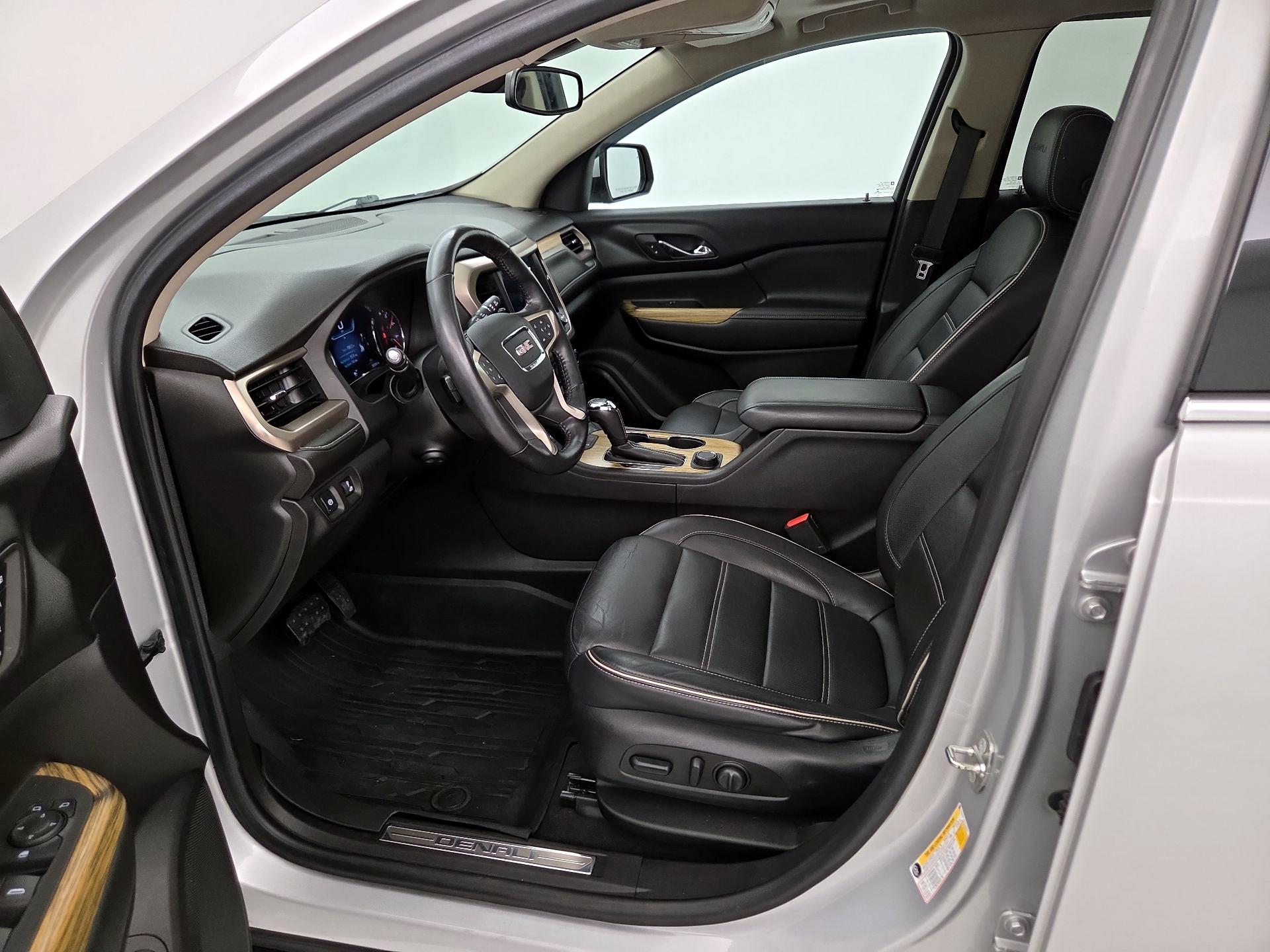 Thumbnail: 2018 GMC Acadia - 11