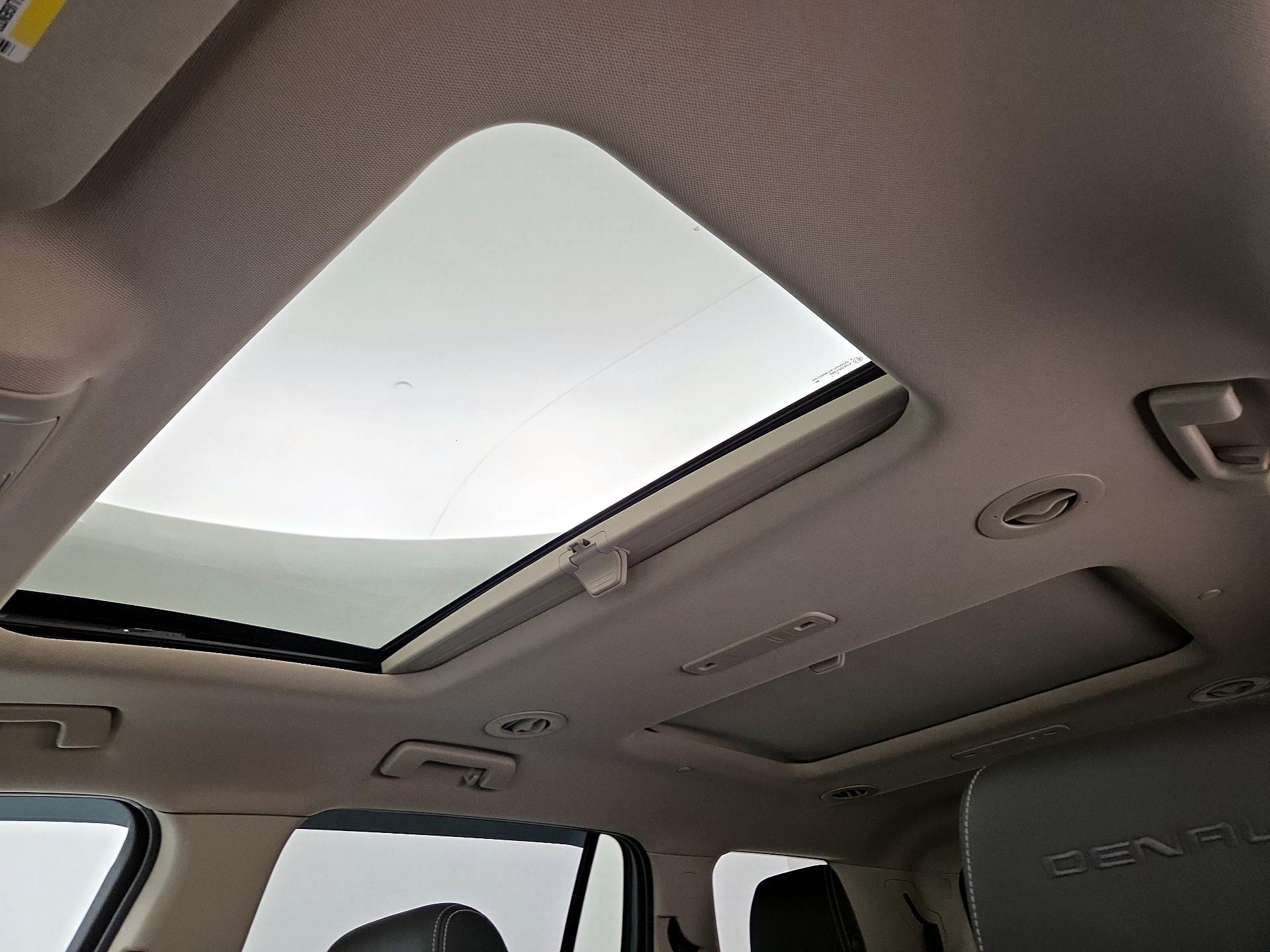 Thumbnail: 2018 GMC Acadia - 20