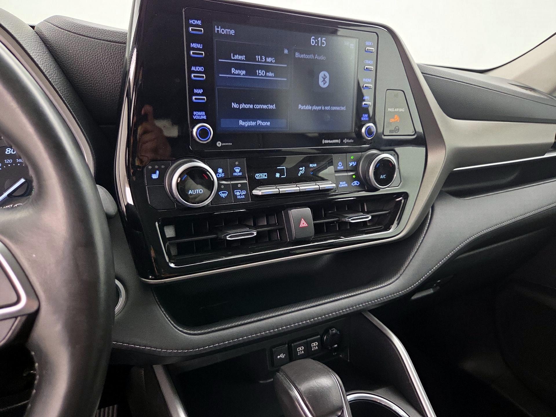 Thumbnail: 2021 Toyota Highlander - 16