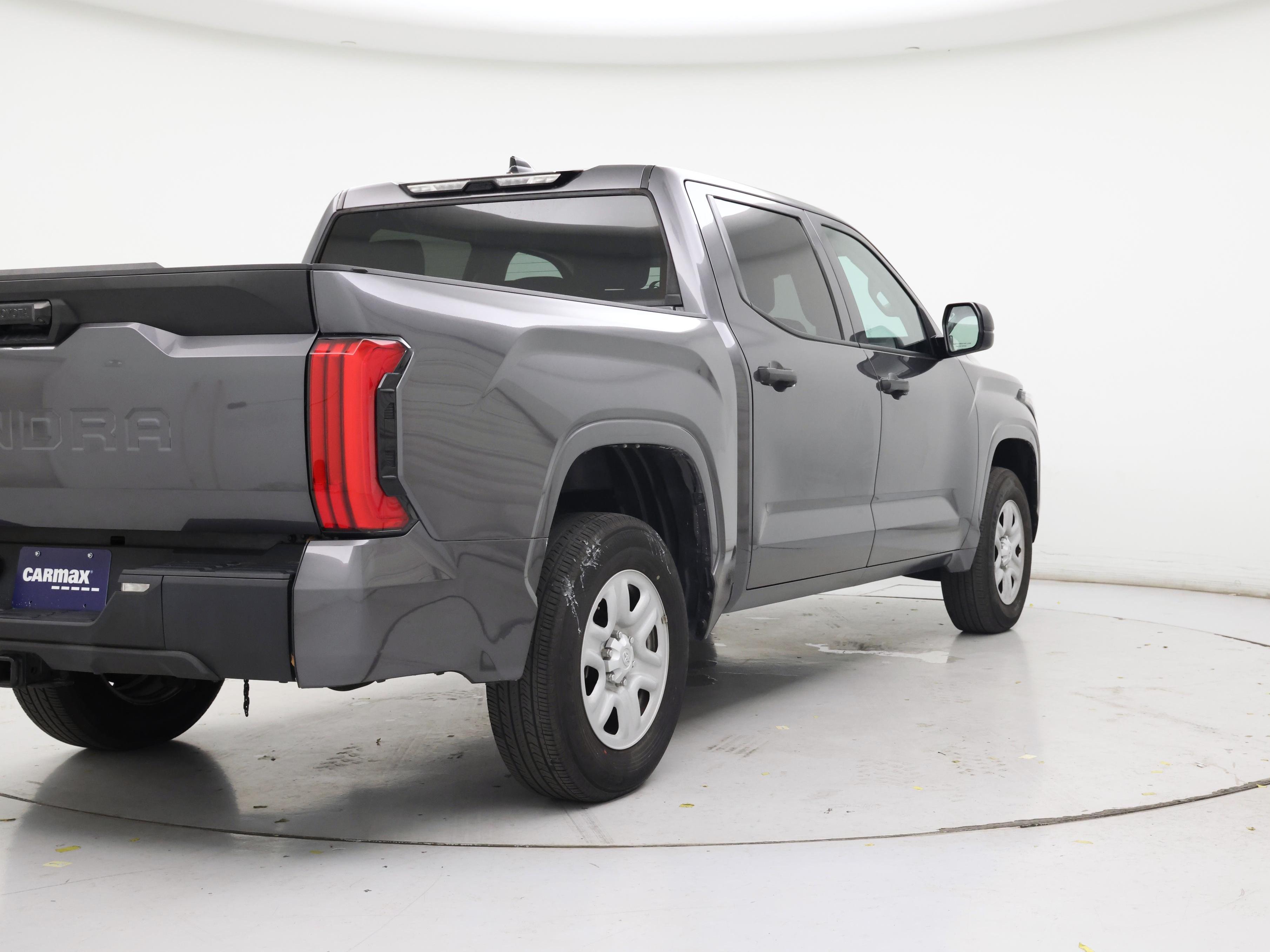 Thumbnail: 2022 Toyota Tundra - 8