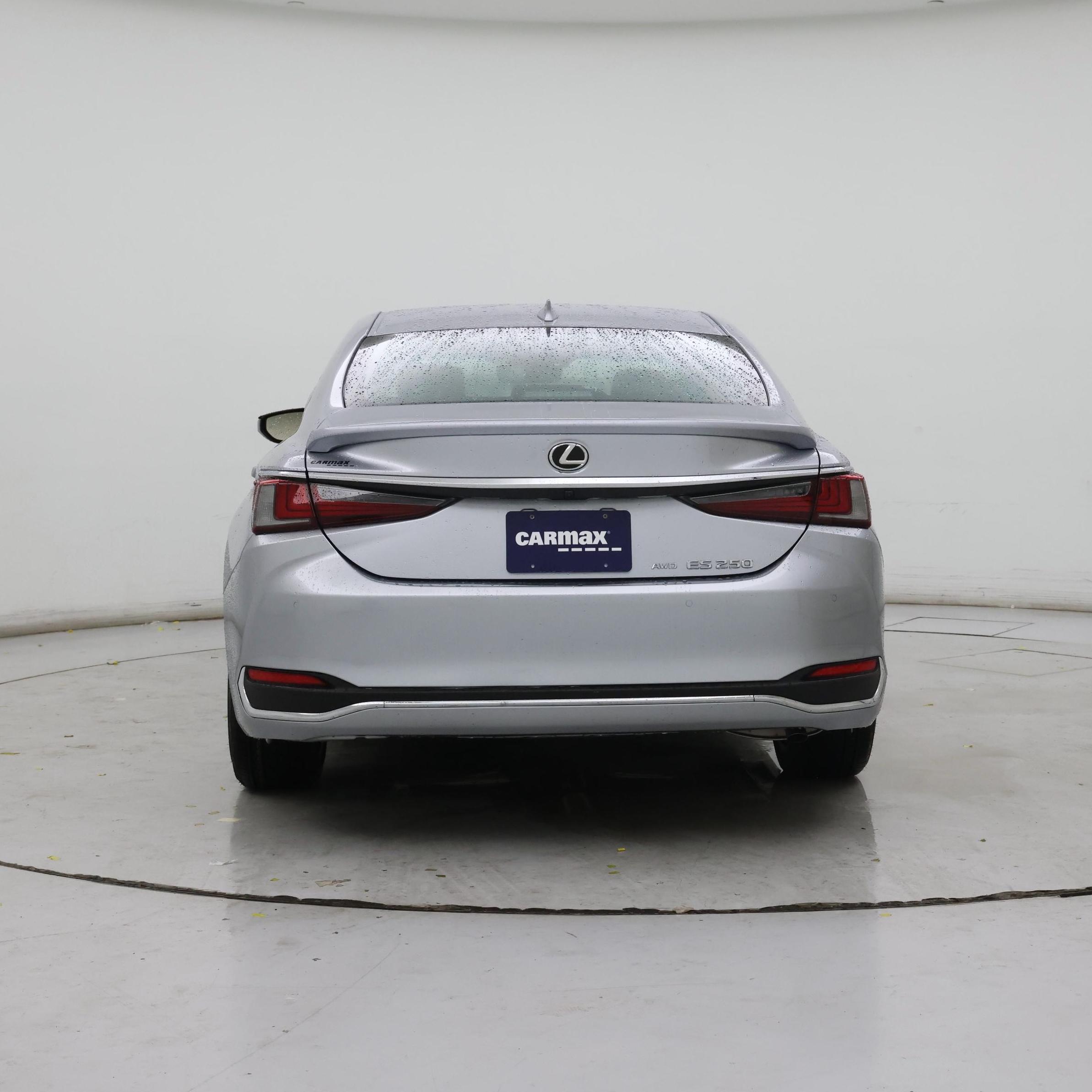 Thumbnail: 2022 Lexus ES - 6
