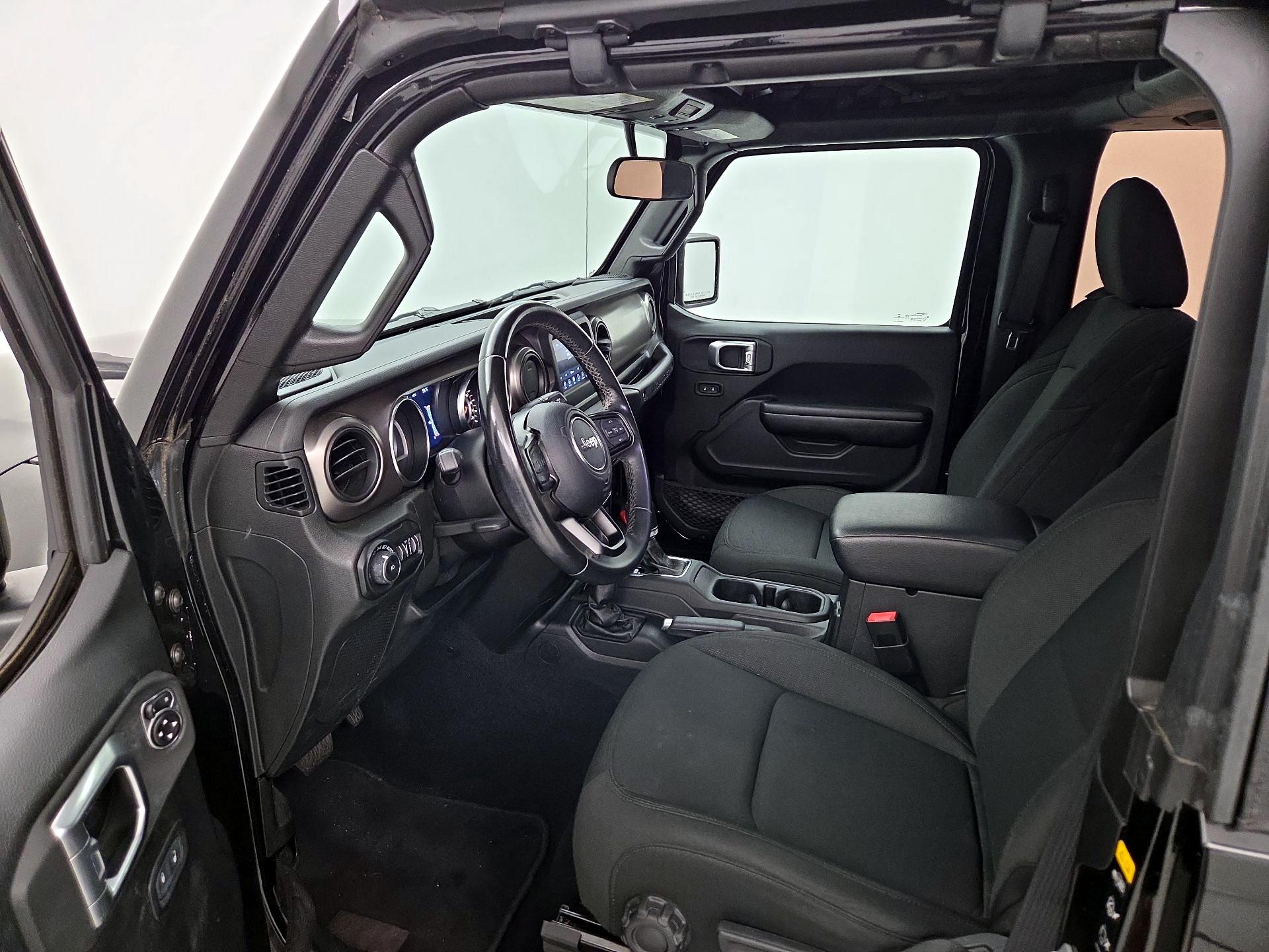 Thumbnail: 2020 Jeep Wrangler - 11