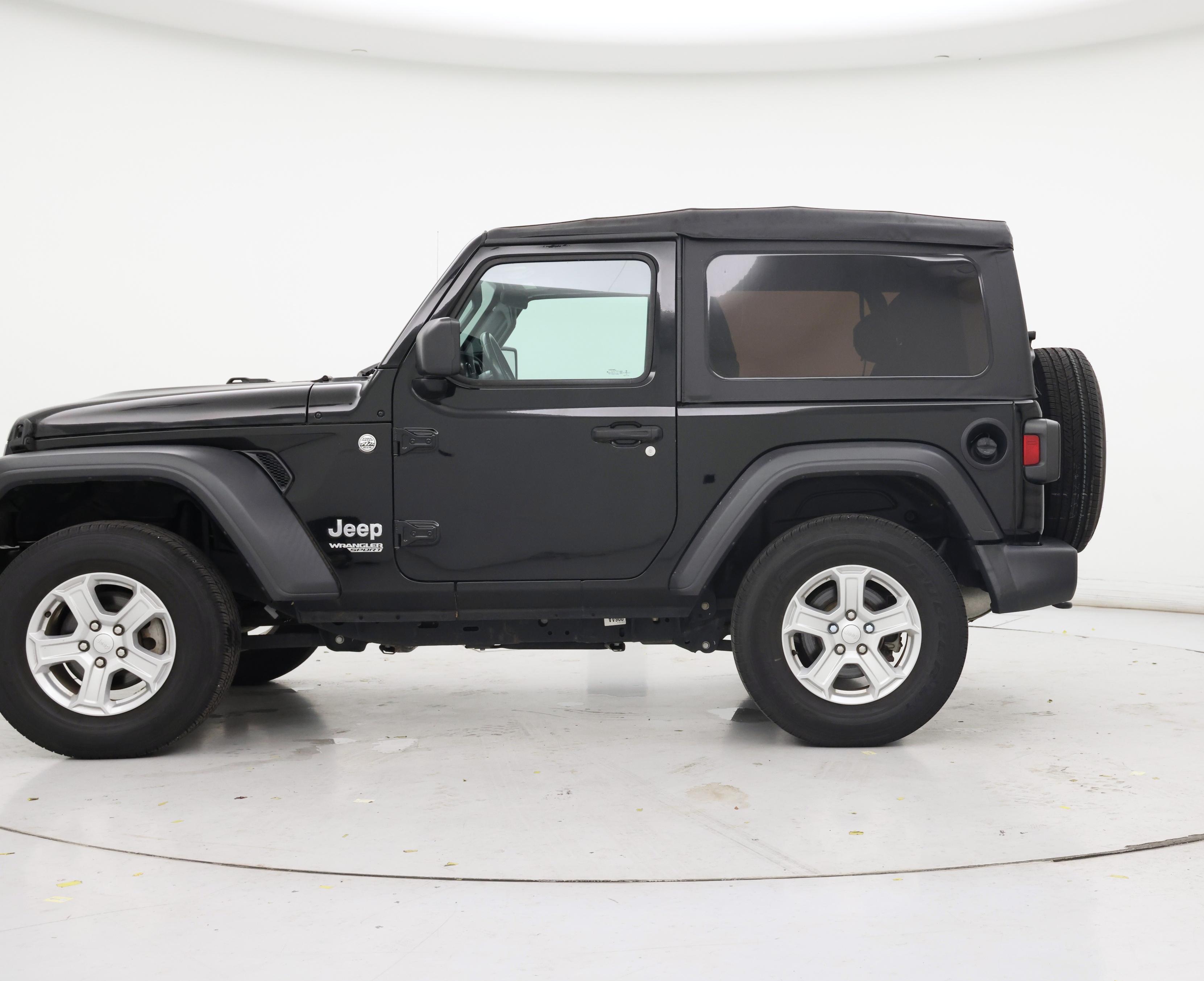 Thumbnail: 2020 Jeep Wrangler - 3