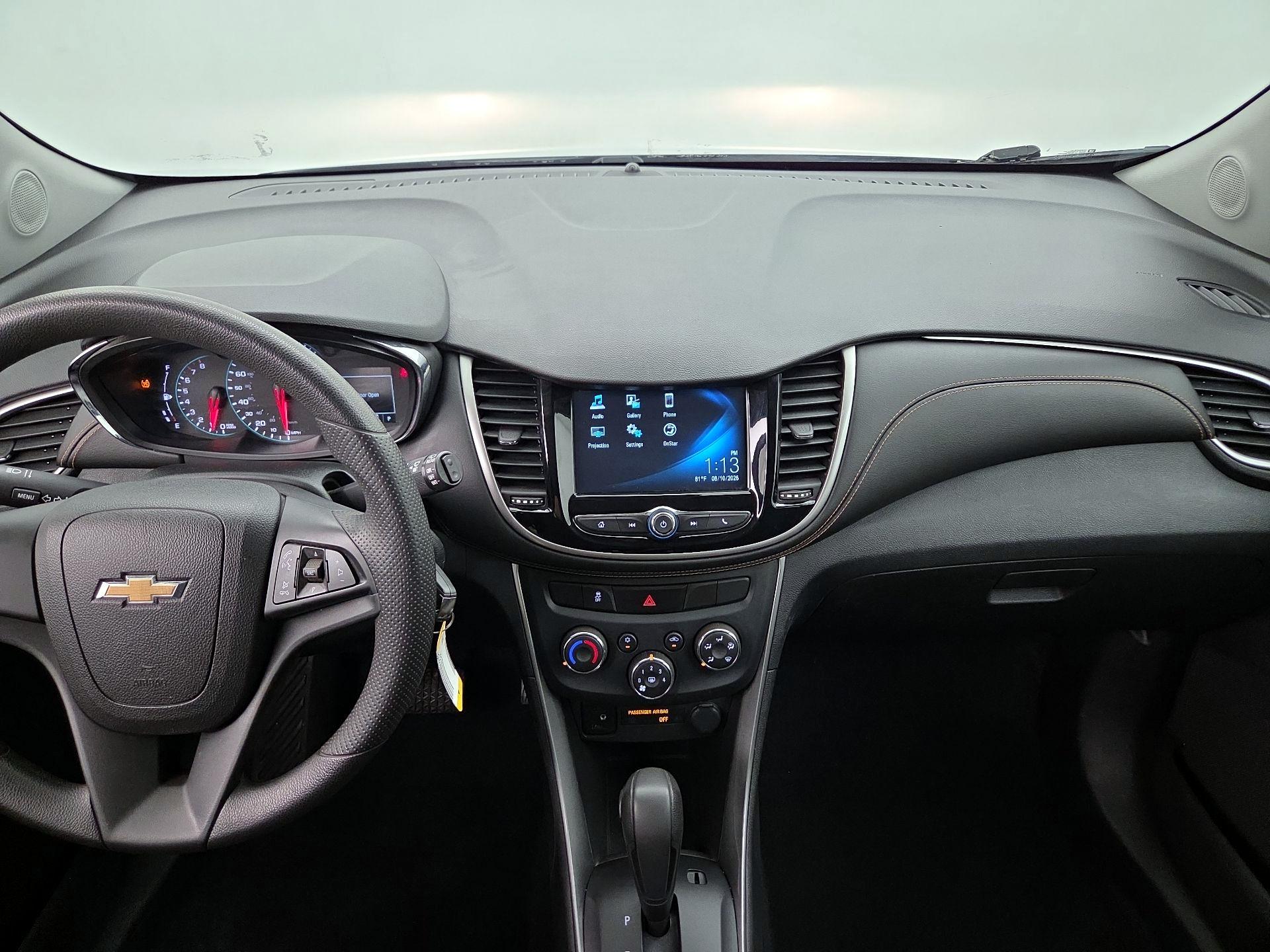 Thumbnail: 2017 Chevrolet Trax - 9