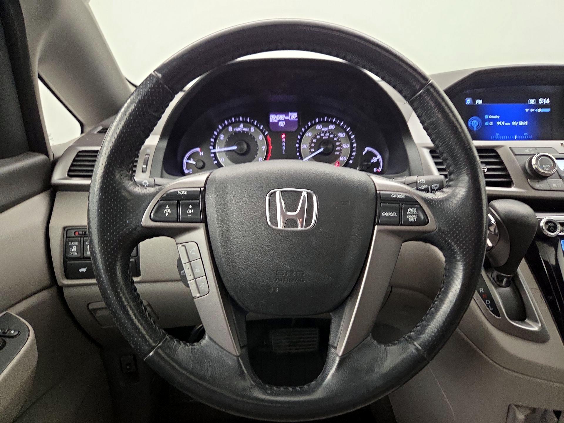Thumbnail: 2016 Honda Odyssey - 10