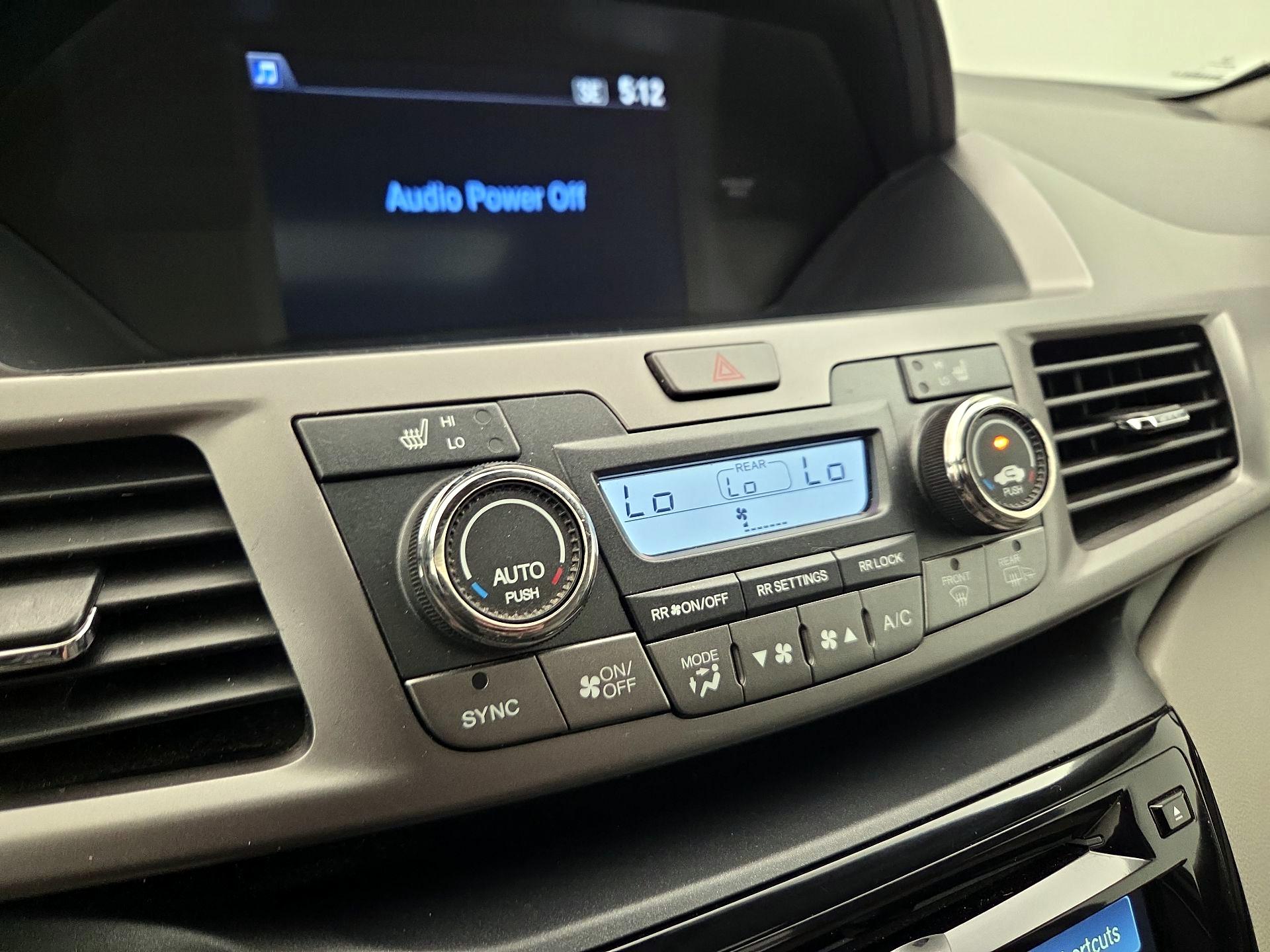 Thumbnail: 2016 Honda Odyssey - 16