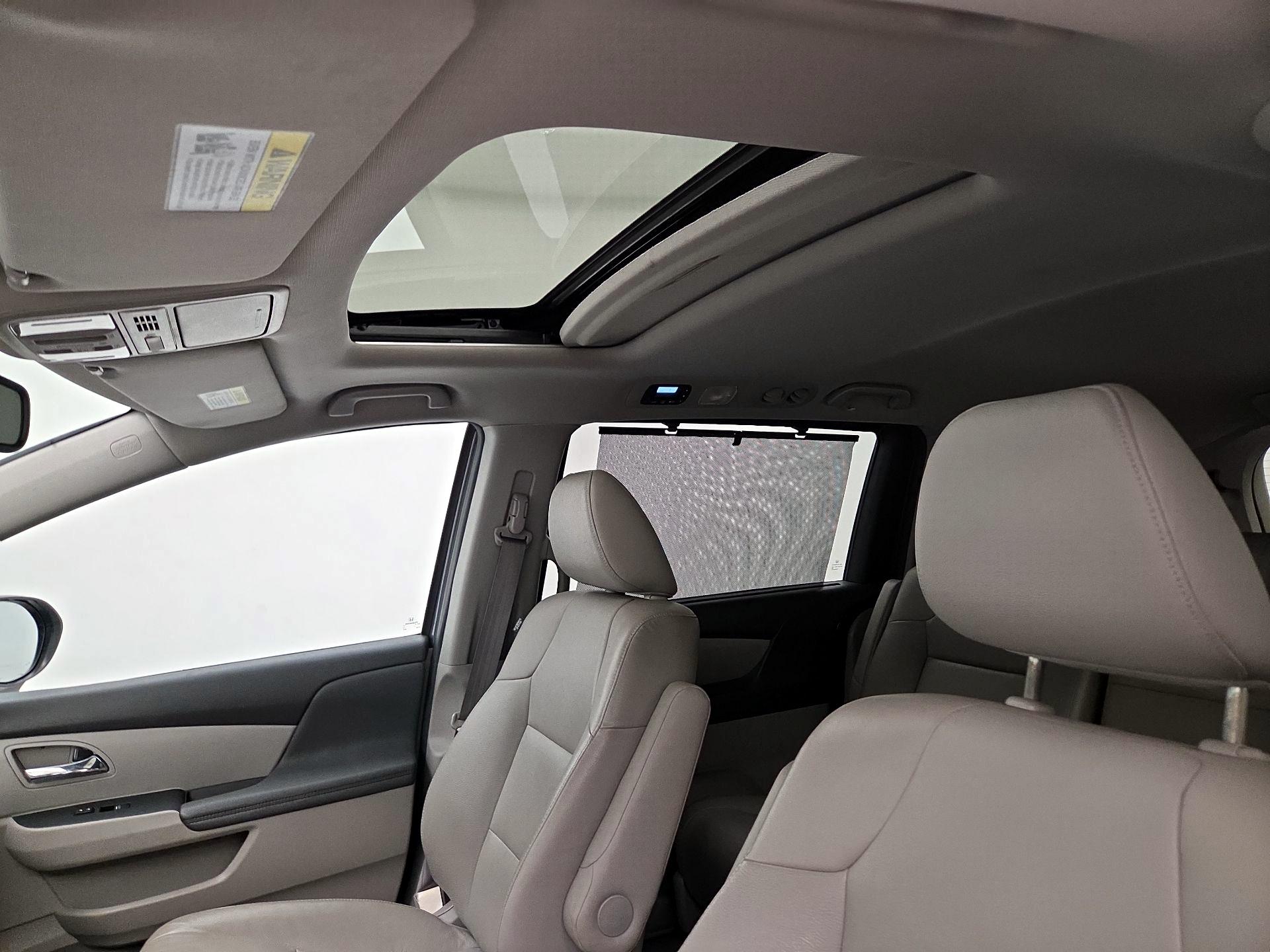 Thumbnail: 2016 Honda Odyssey - 19