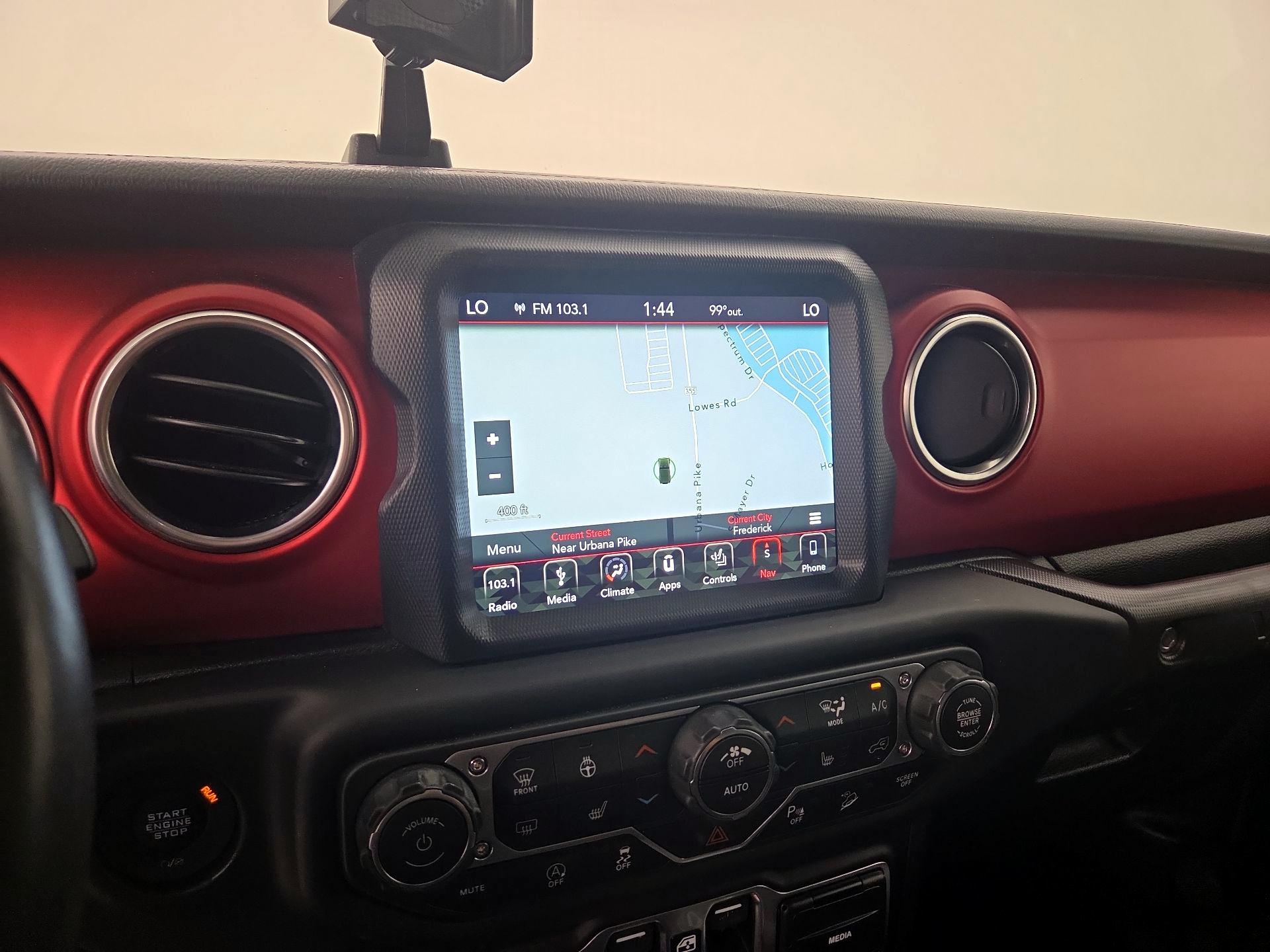 Thumbnail: 2018 Jeep Wrangler - 14
