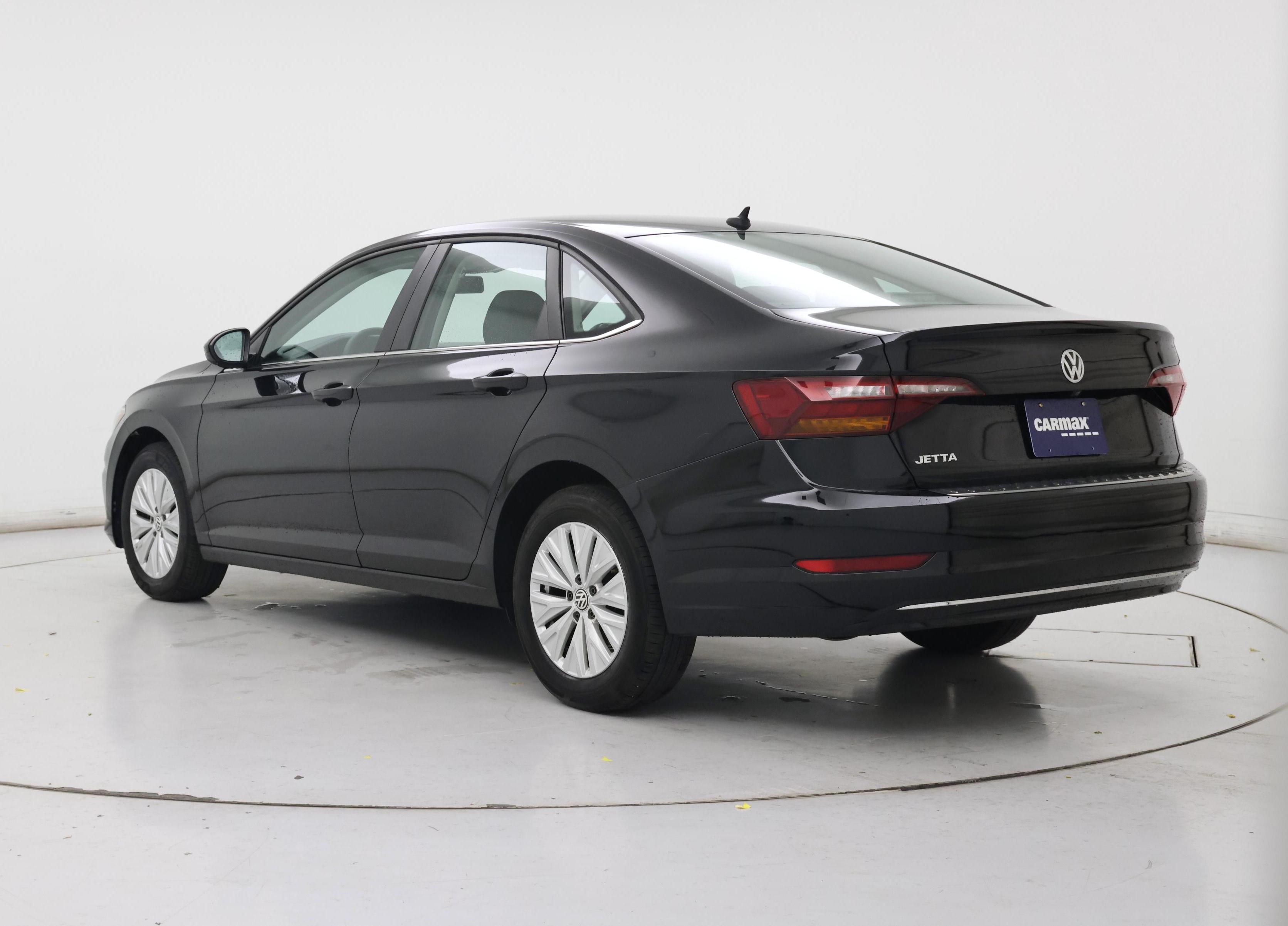 Thumbnail: 2019 Volkswagen Jetta - 2