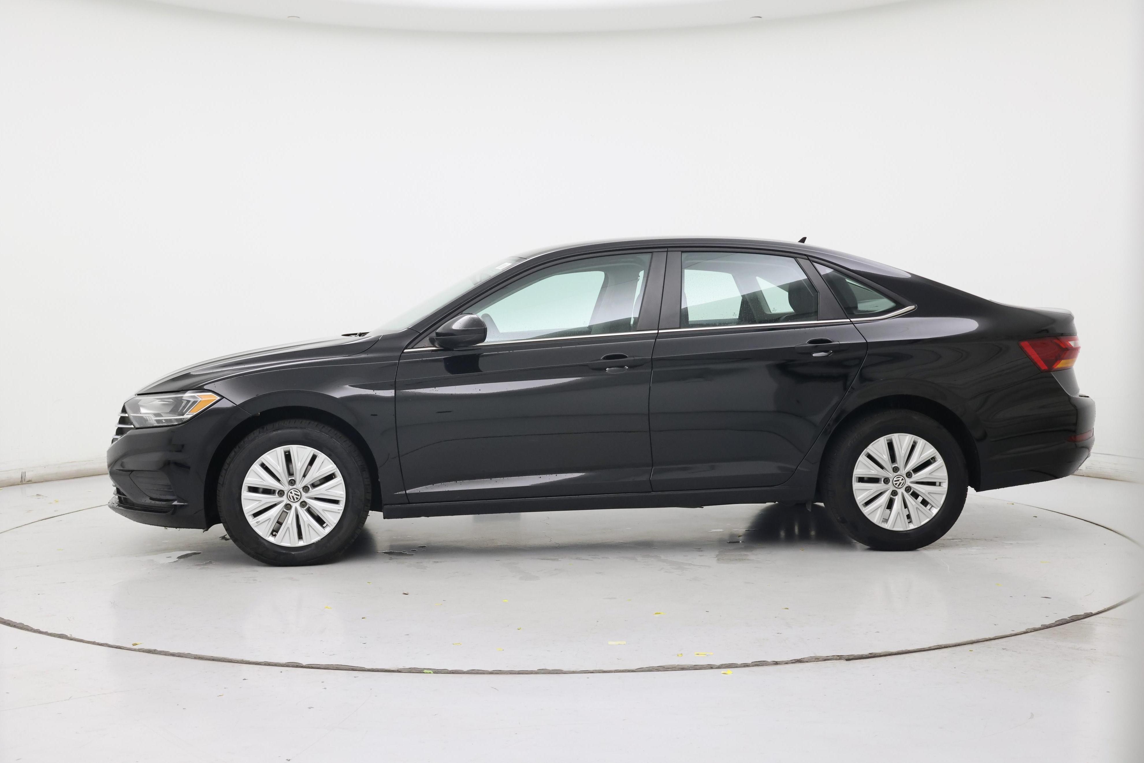 Thumbnail: 2019 Volkswagen Jetta - 3