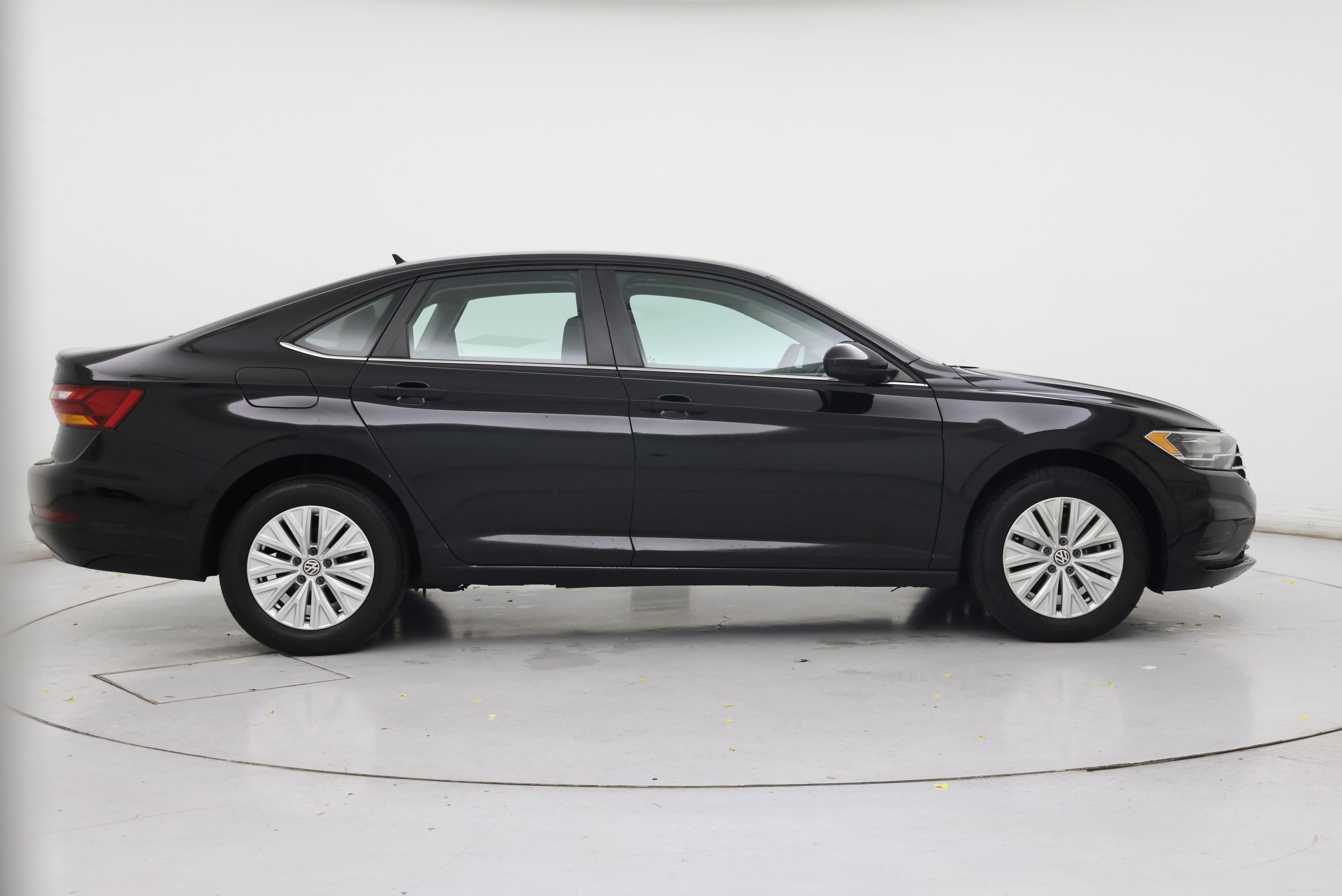 Thumbnail: 2019 Volkswagen Jetta - 7