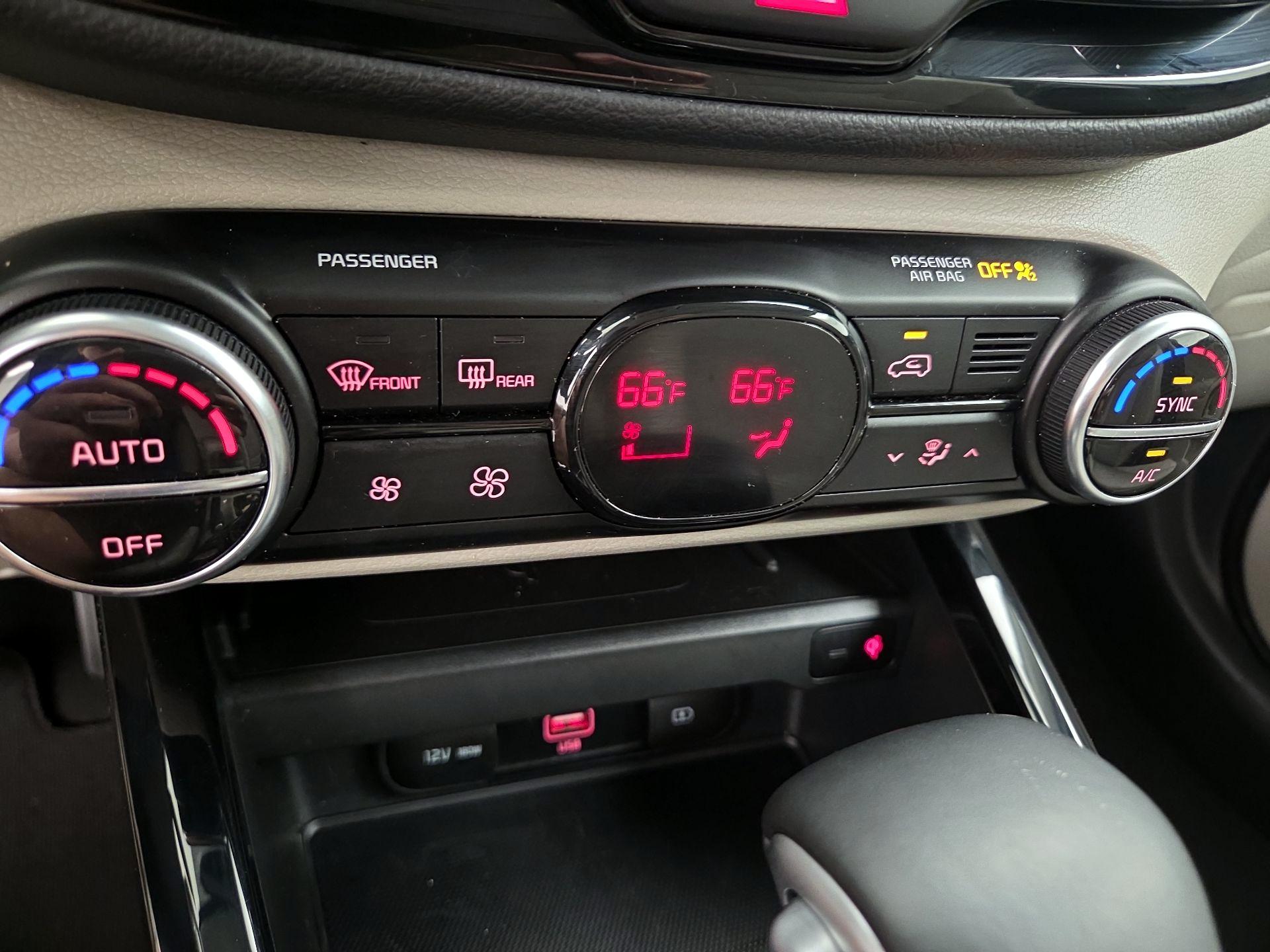 Thumbnail: 2021 Kia Soul - 17