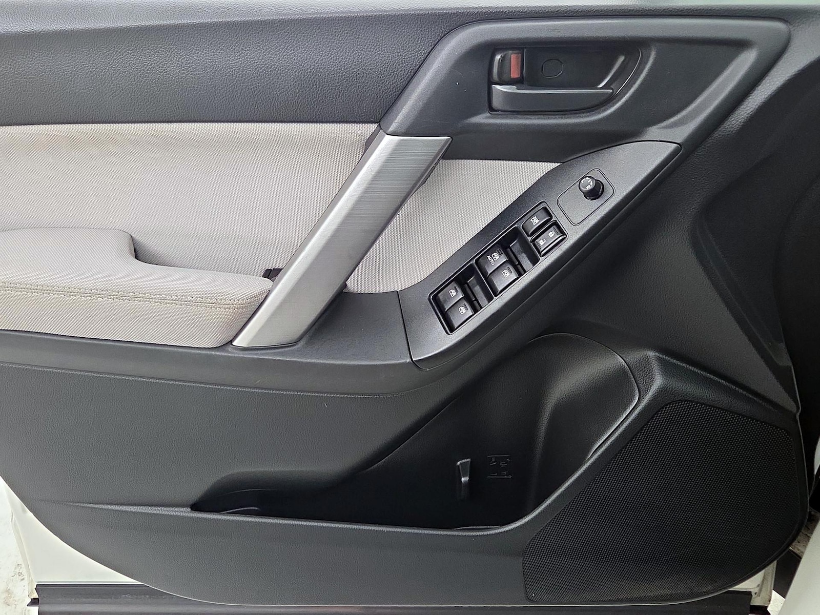2014 Subaru Forester i Premium - Photo 13