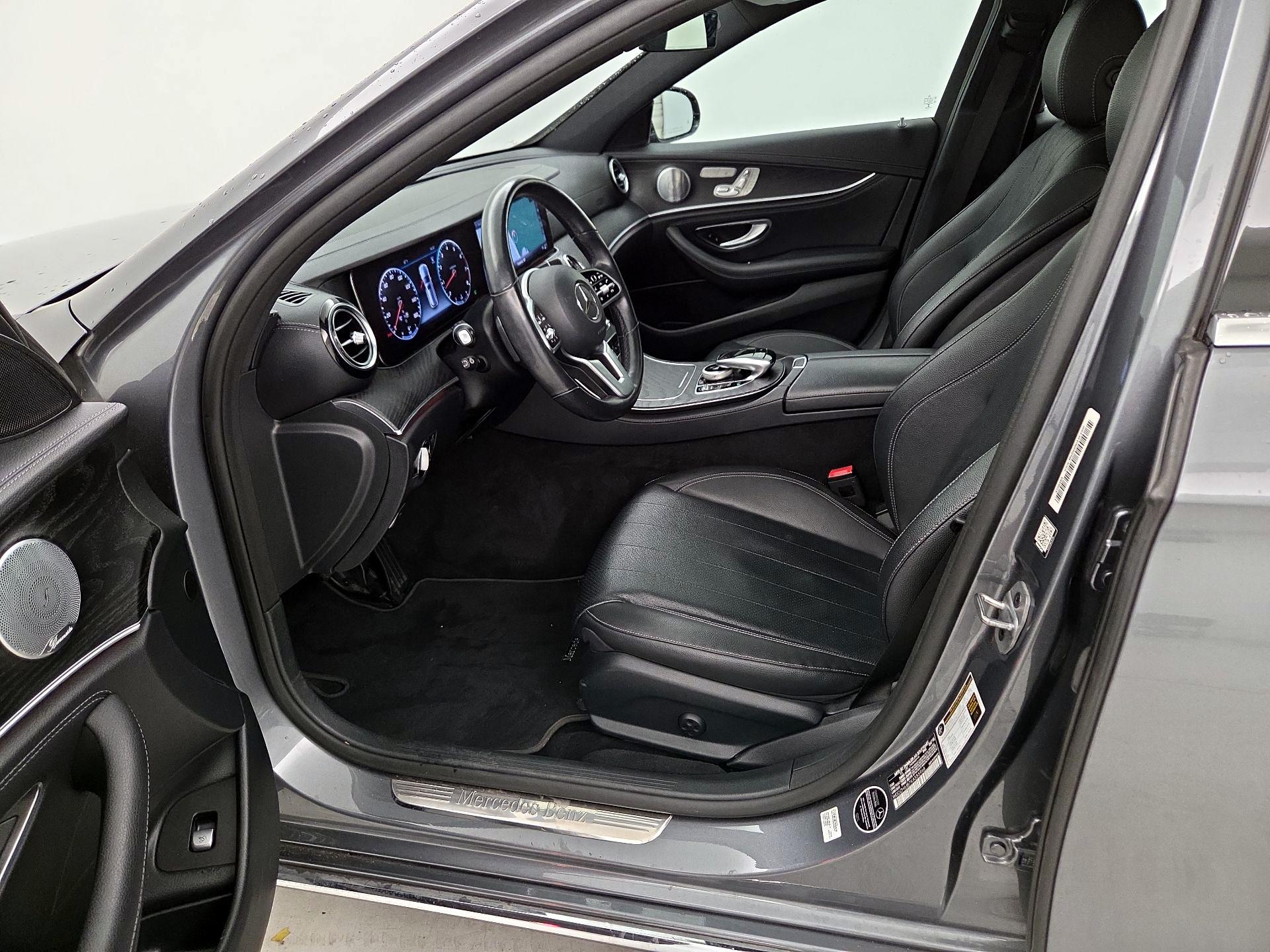 Thumbnail: 2019 Mercedes-Benz E-Class - 11