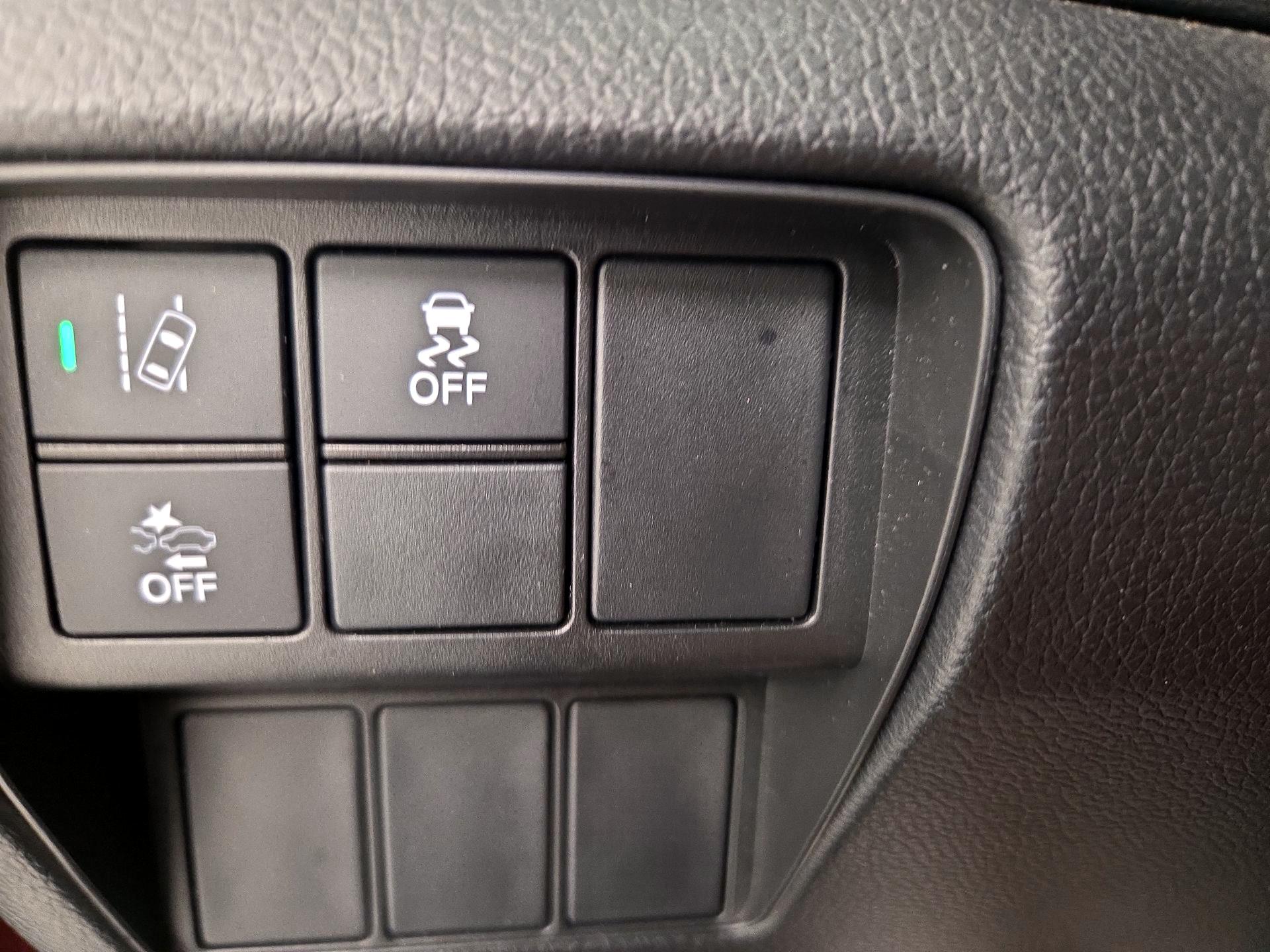 Thumbnail: 2019 Honda CR-V - 13