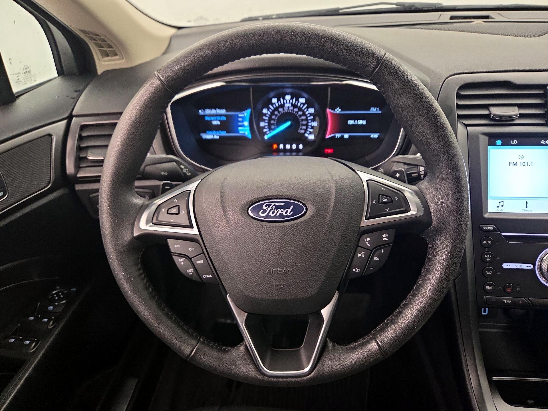 Thumbnail: 2018 Ford Fusion - 10