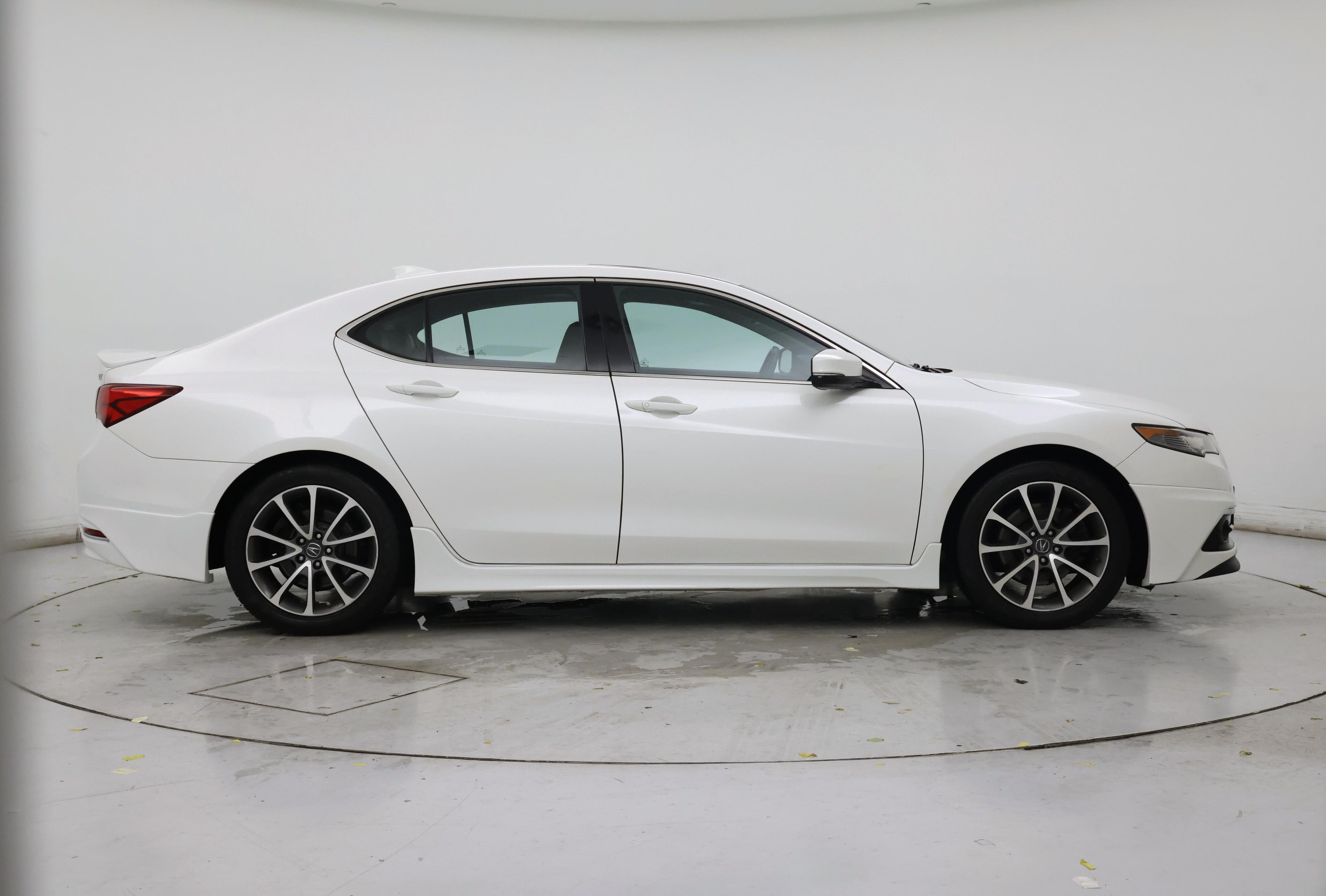 Thumbnail: 2017 Acura TLX - 7