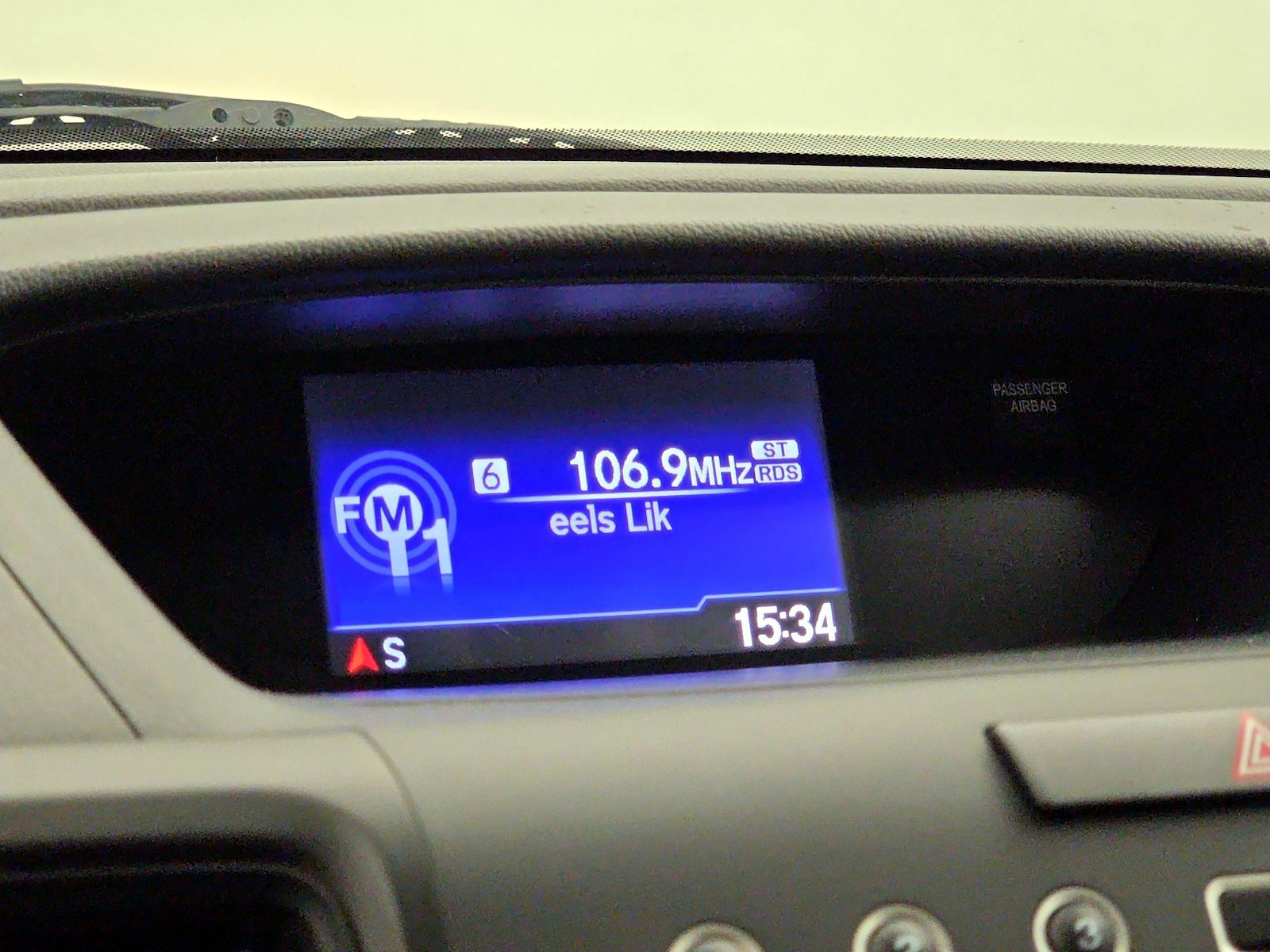 2016 Honda CR-V LX - Photo 16