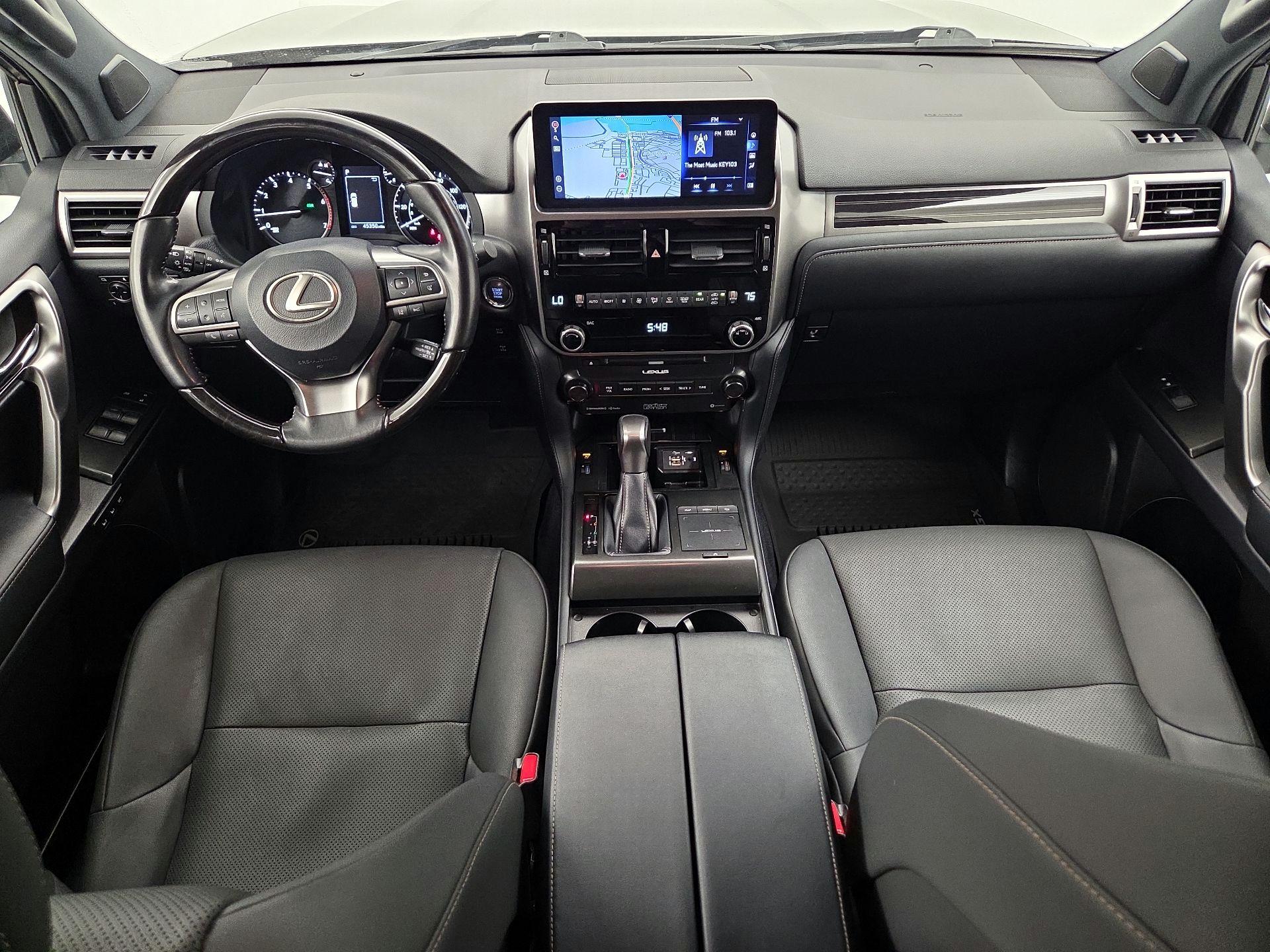 Thumbnail: 2022 Lexus GX - 9