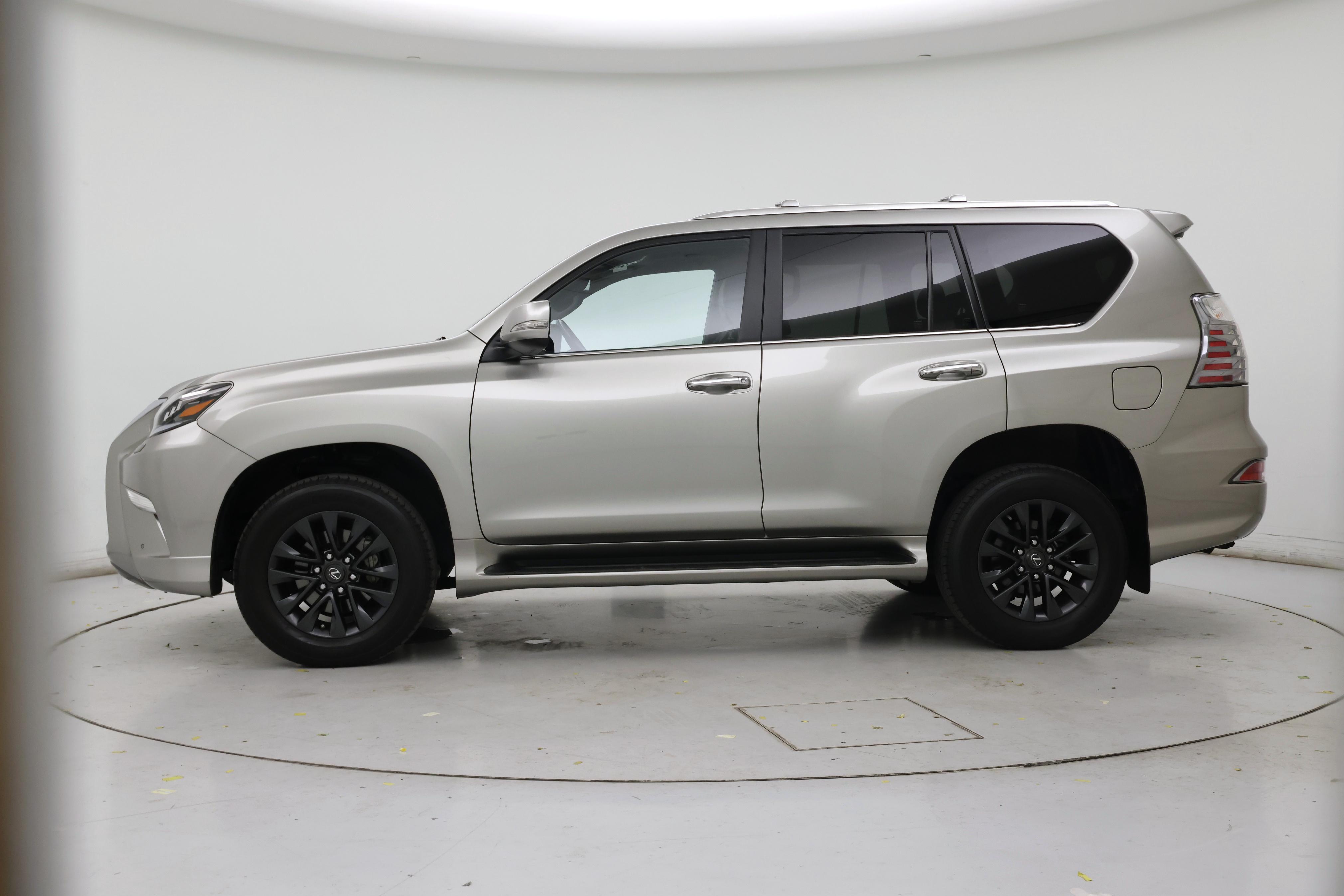 Thumbnail: 2022 Lexus GX - 3