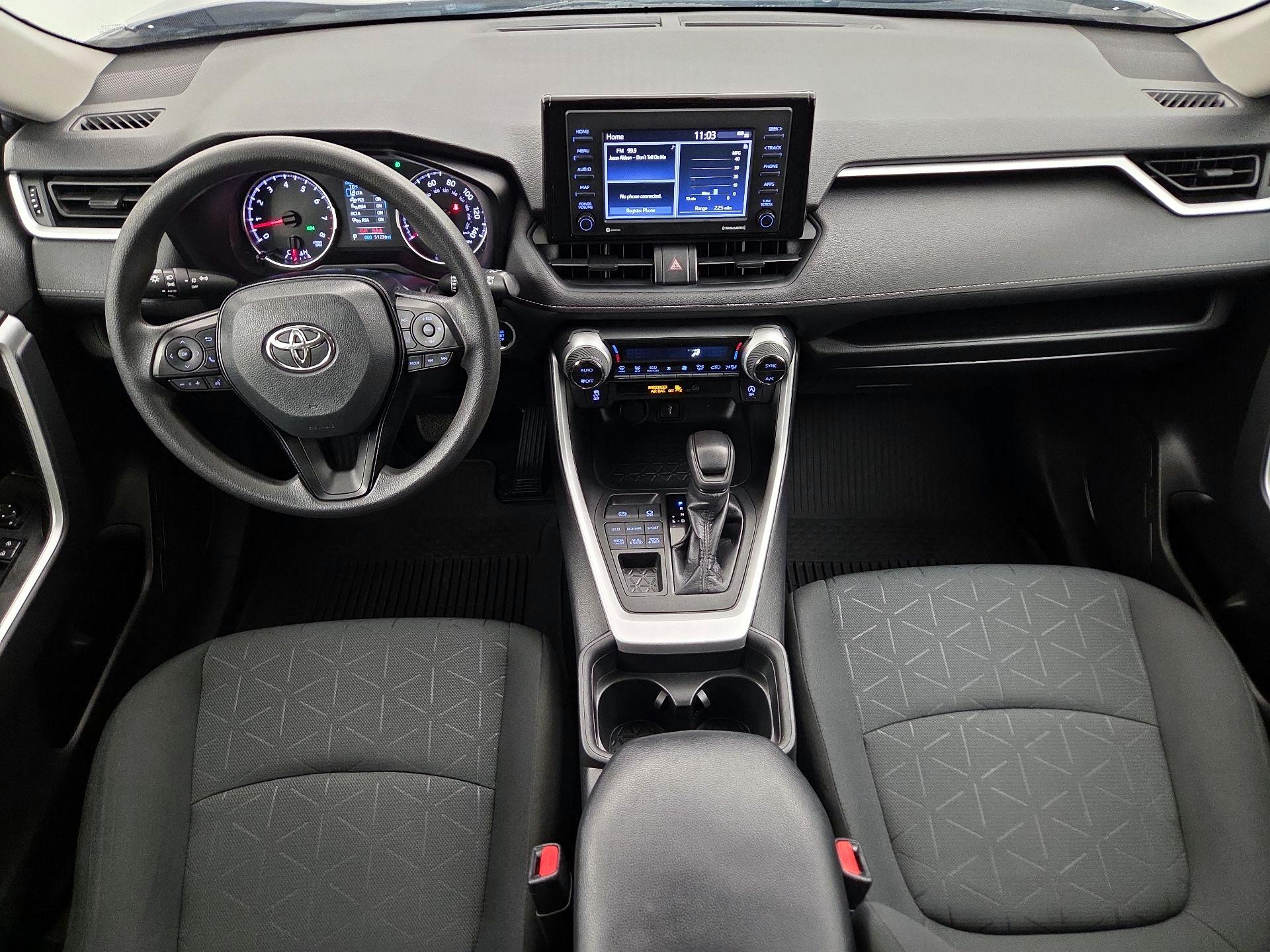 Thumbnail: 2021 Toyota RAV4 - 9