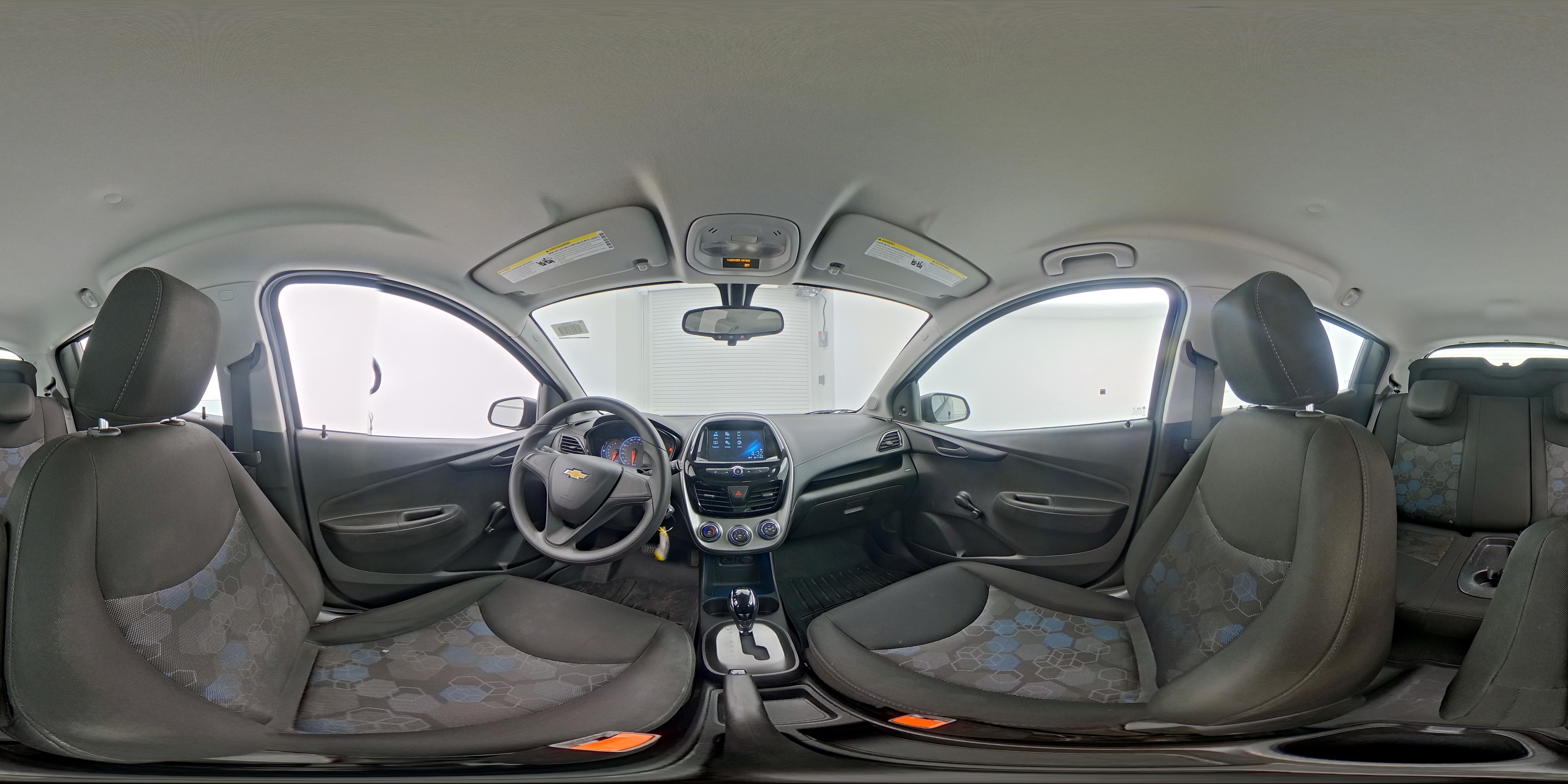 2017 Chevrolet Spark LS - Photo 25