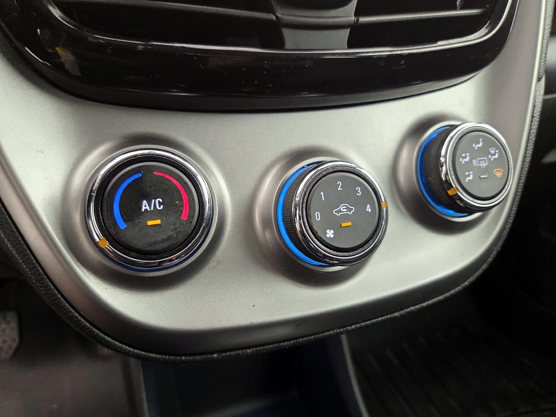 Thumbnail: 2017 Chevrolet Spark - 16