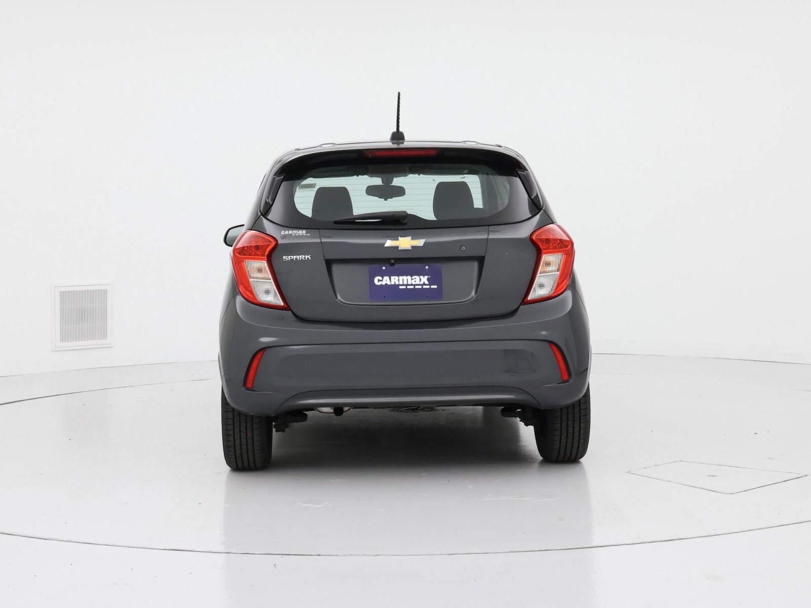 2017 Chevrolet Spark LS - Photo 7
