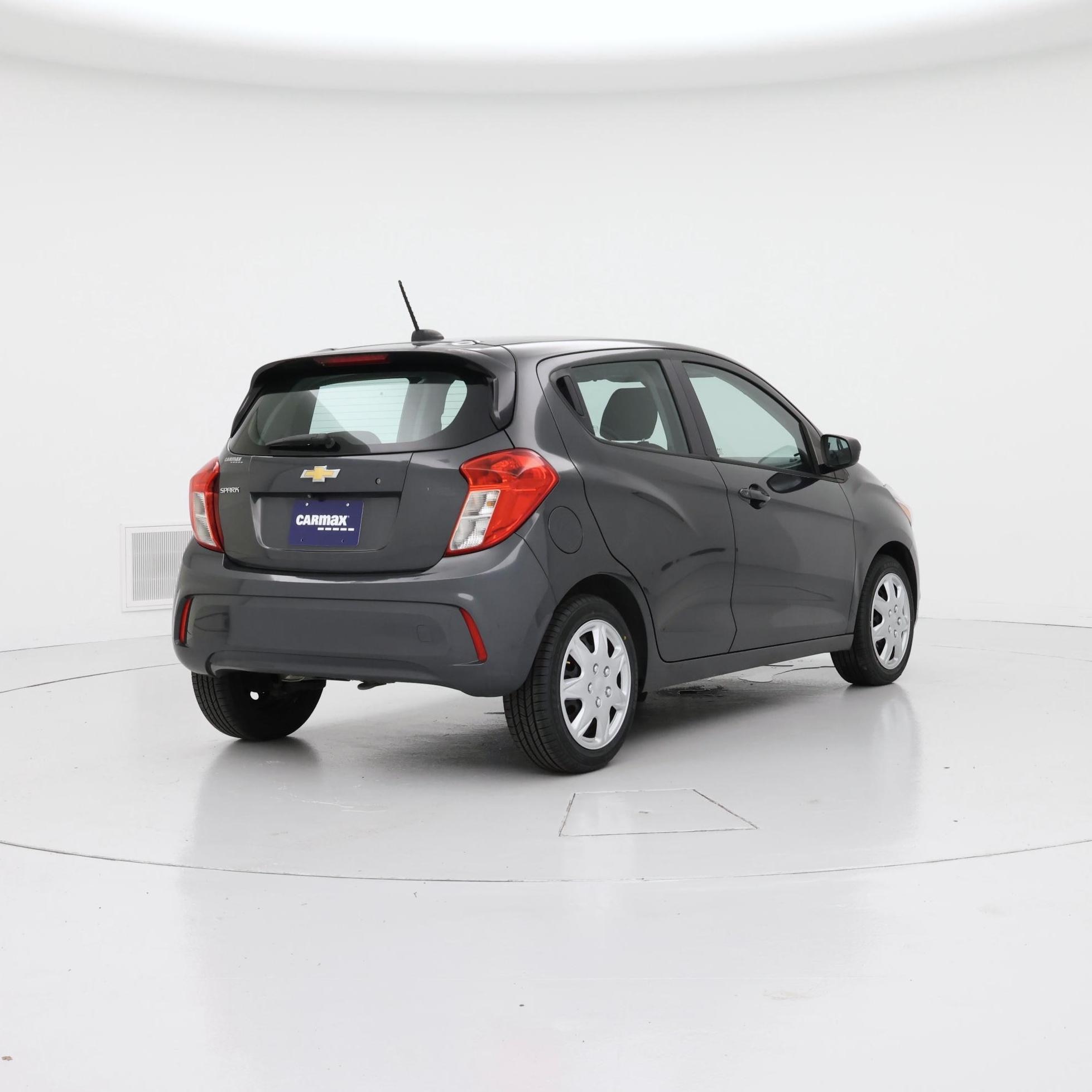Thumbnail: 2017 Chevrolet Spark - 8