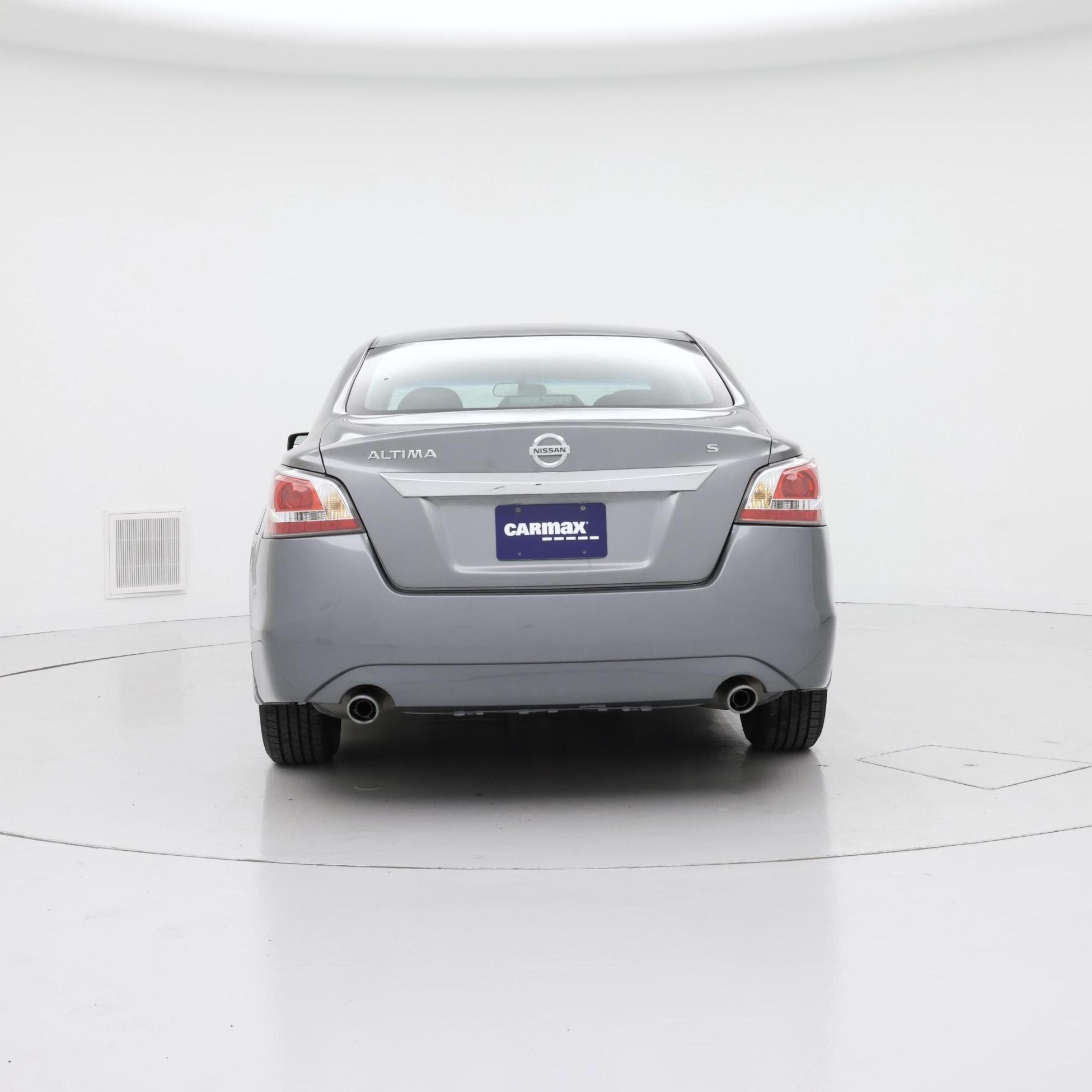 Thumbnail: 2015 Nissan Altima - 6