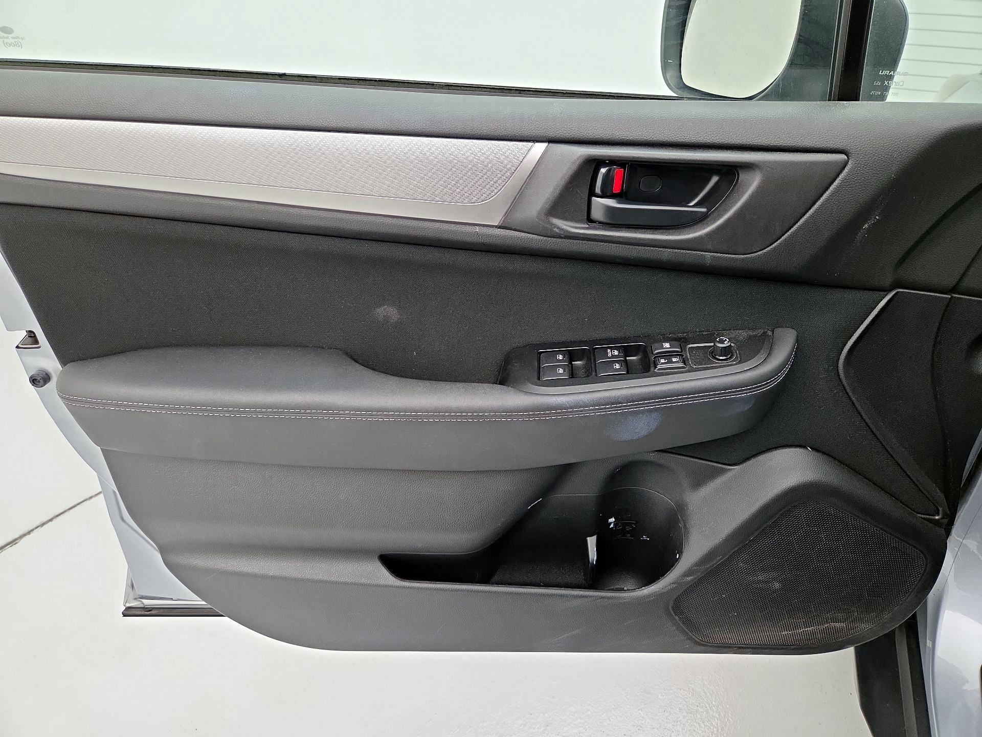 Thumbnail: 2019 Subaru Outback - 12