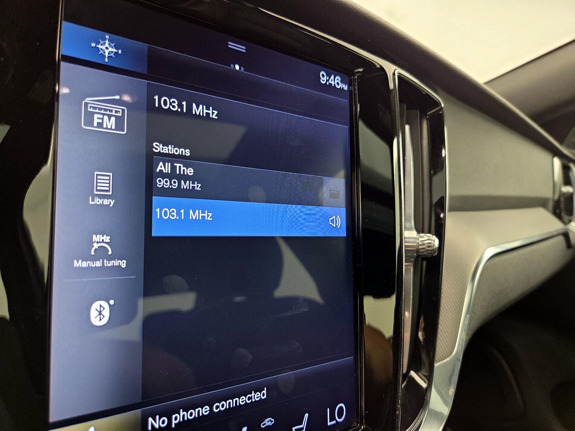 Thumbnail: 2019 Volvo S60 - 16