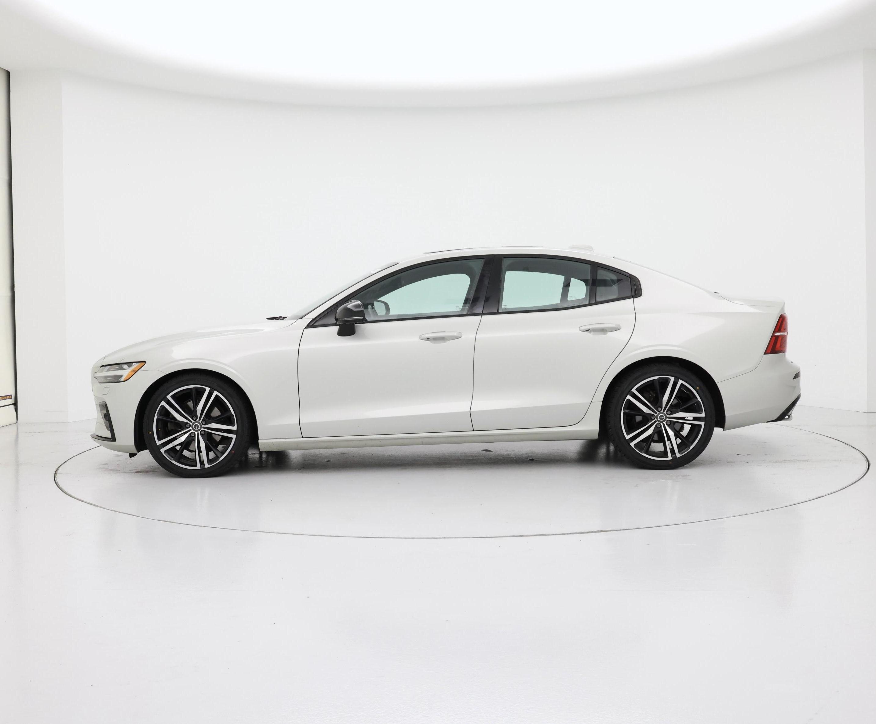 Thumbnail: 2019 Volvo S60 - 3