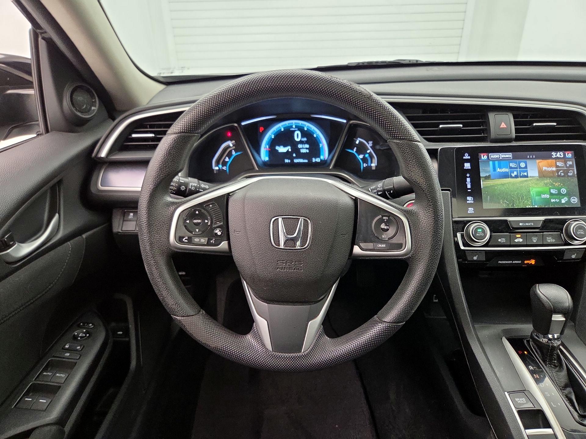 Thumbnail: 2016 Honda Civic - 10