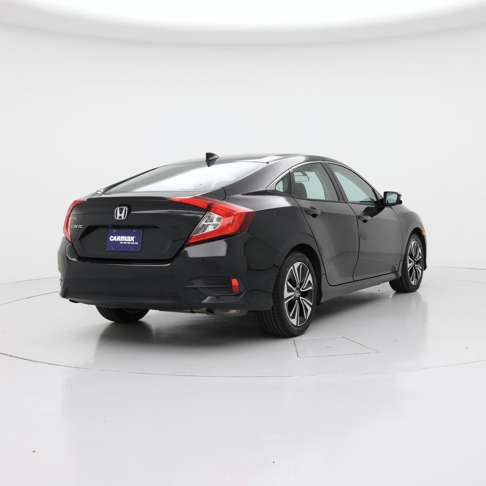 Thumbnail: 2016 Honda Civic - 8