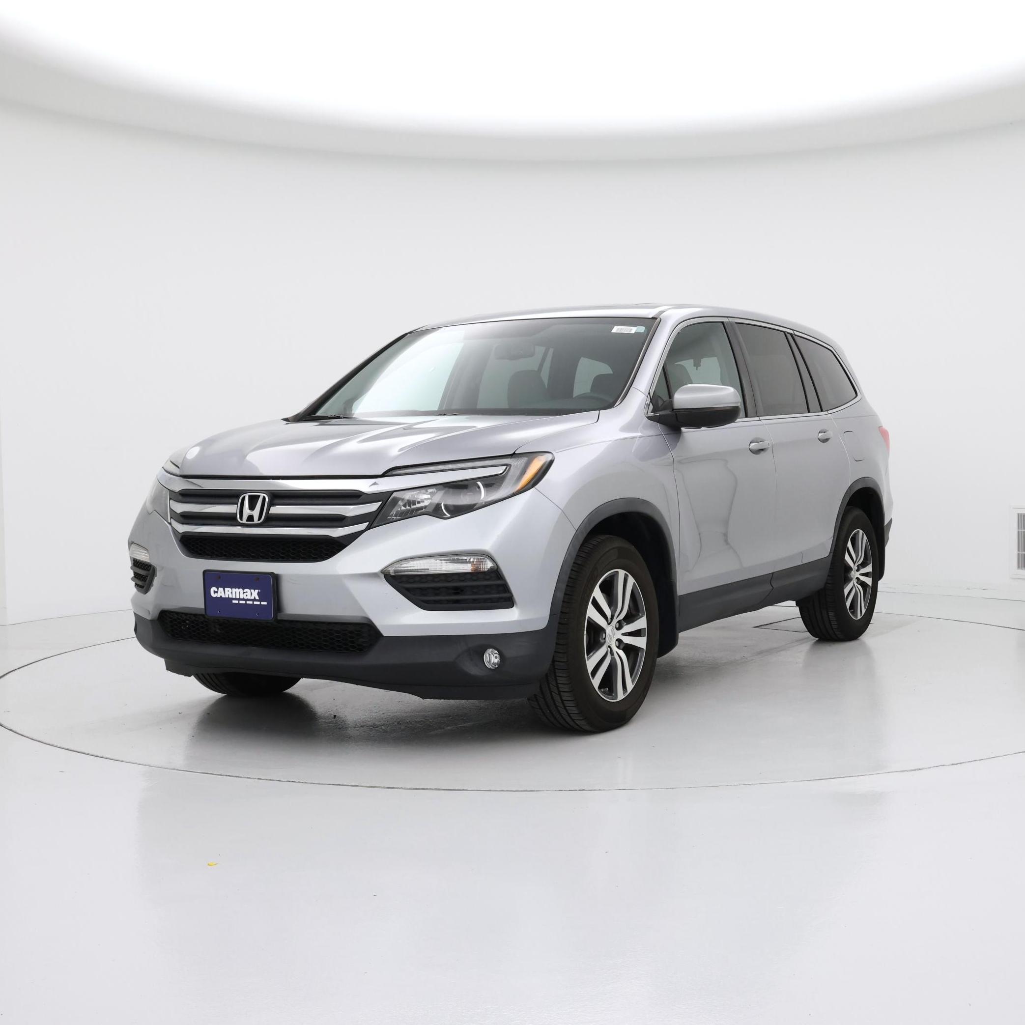 Thumbnail: 2018 Honda Pilot - 4