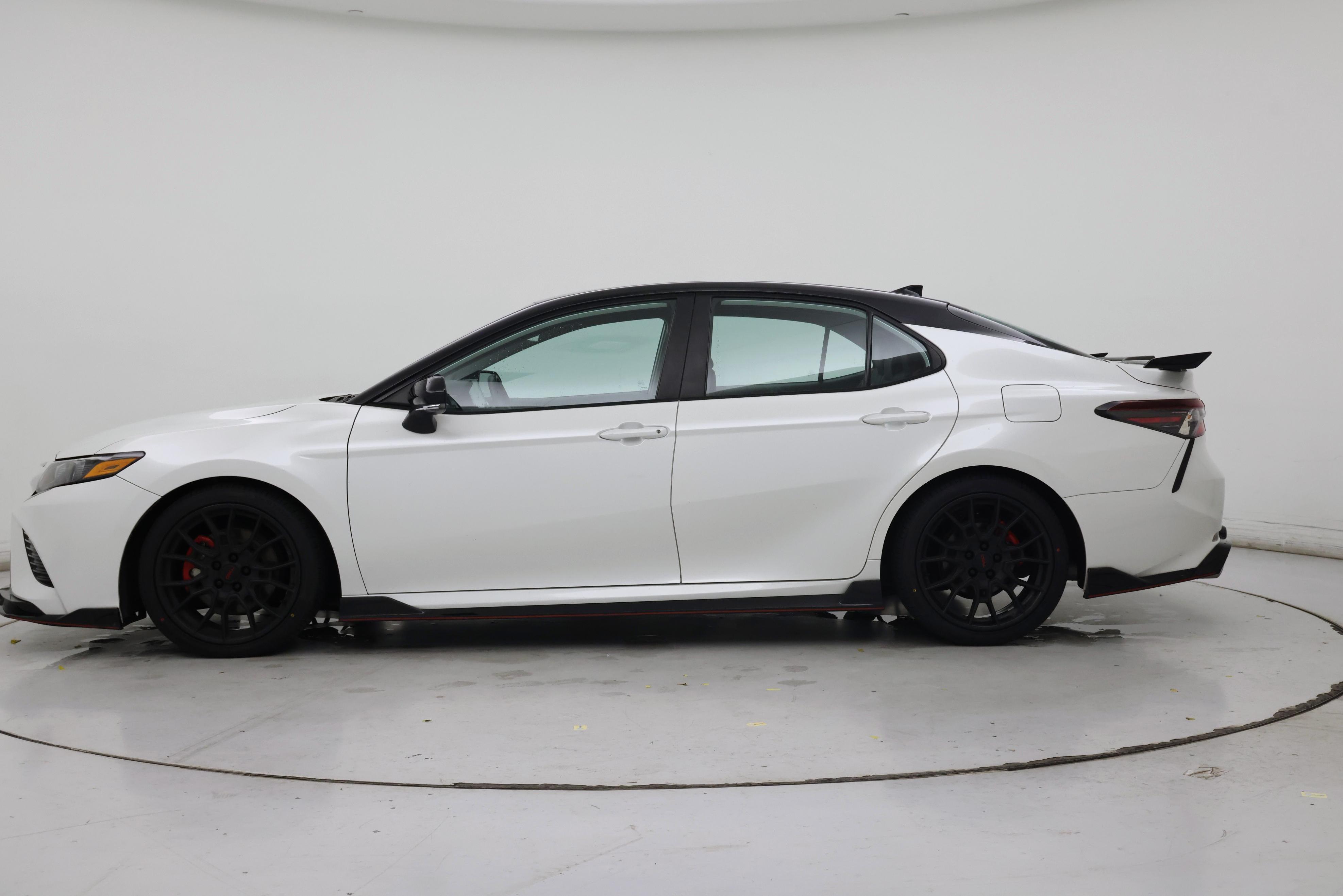 Thumbnail: 2022 Toyota Camry - 3
