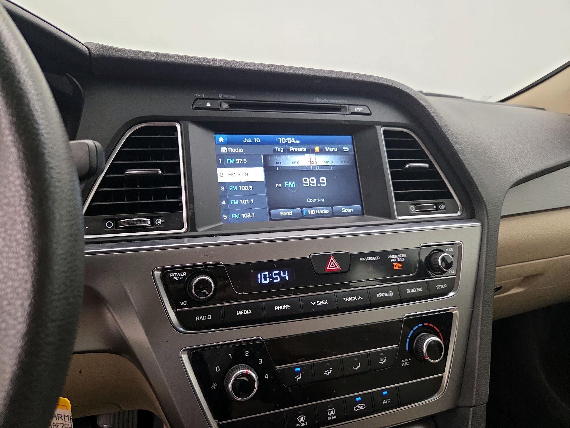 Thumbnail: 2016 Hyundai Sonata - 15