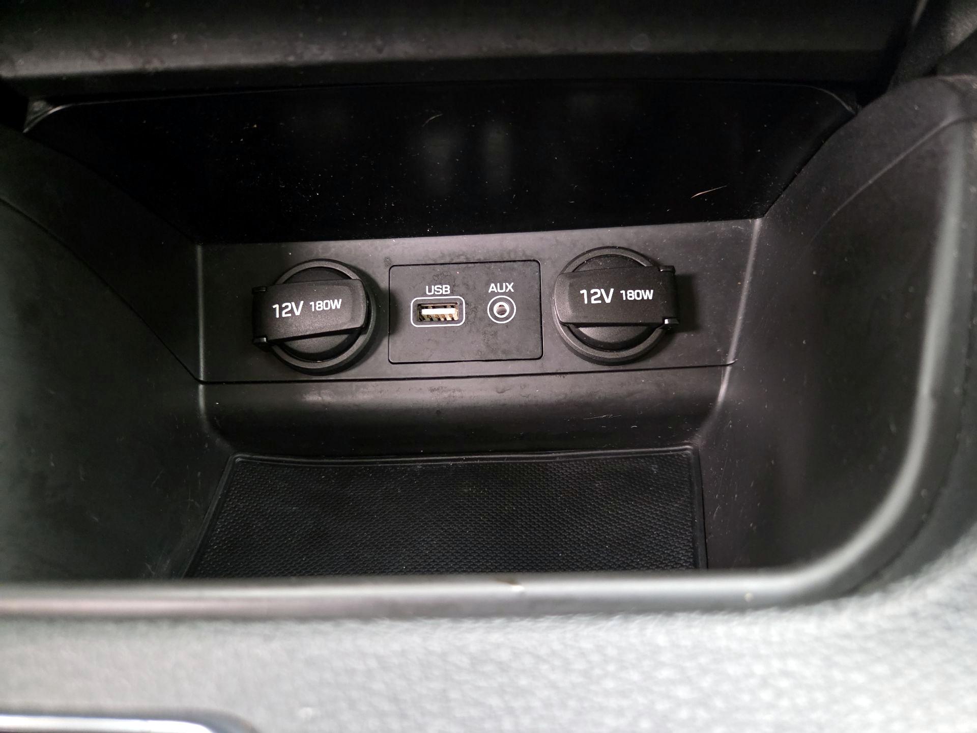 Thumbnail: 2016 Hyundai Sonata - 18