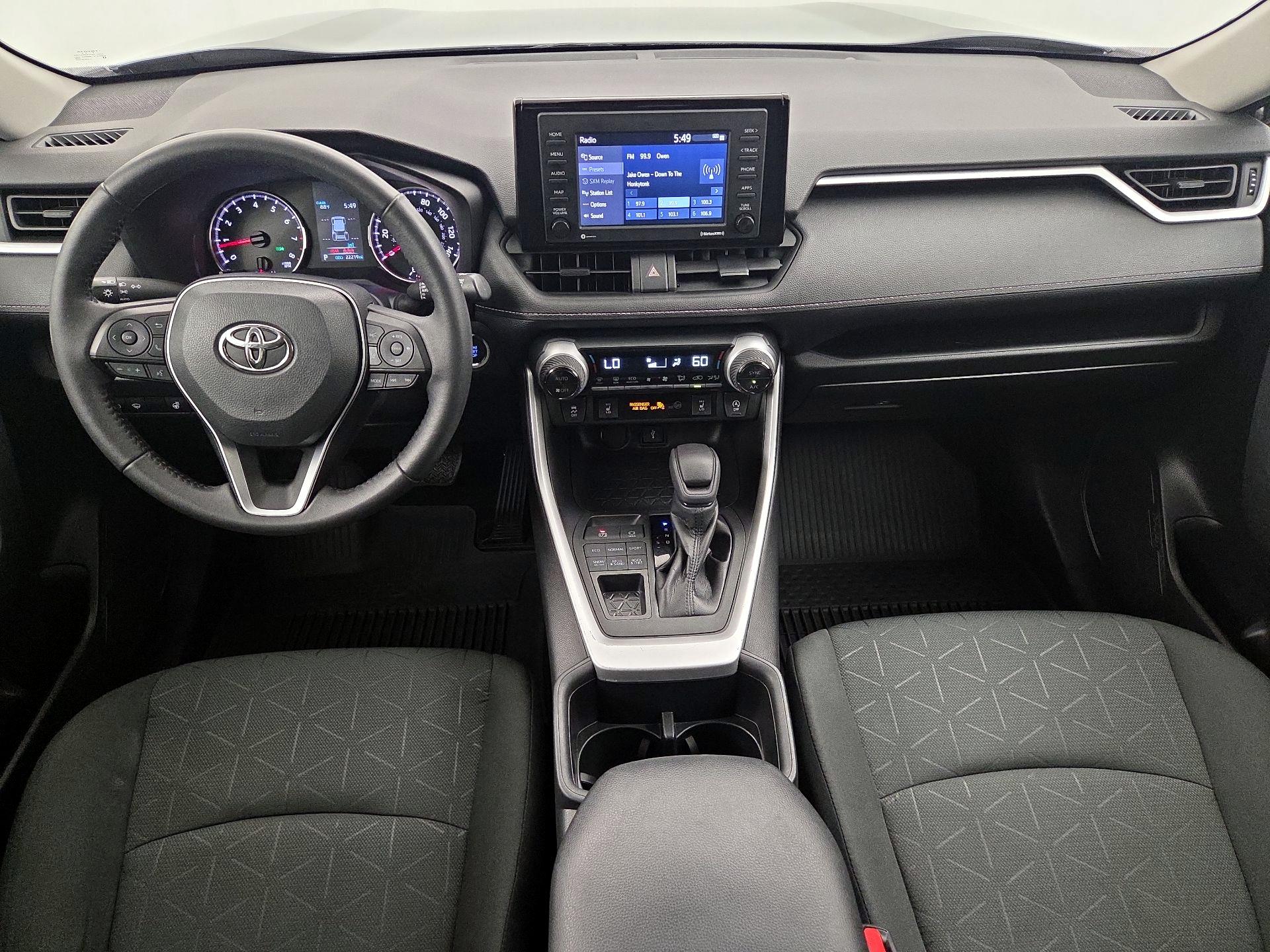 Thumbnail: 2022 Toyota RAV4 - 9