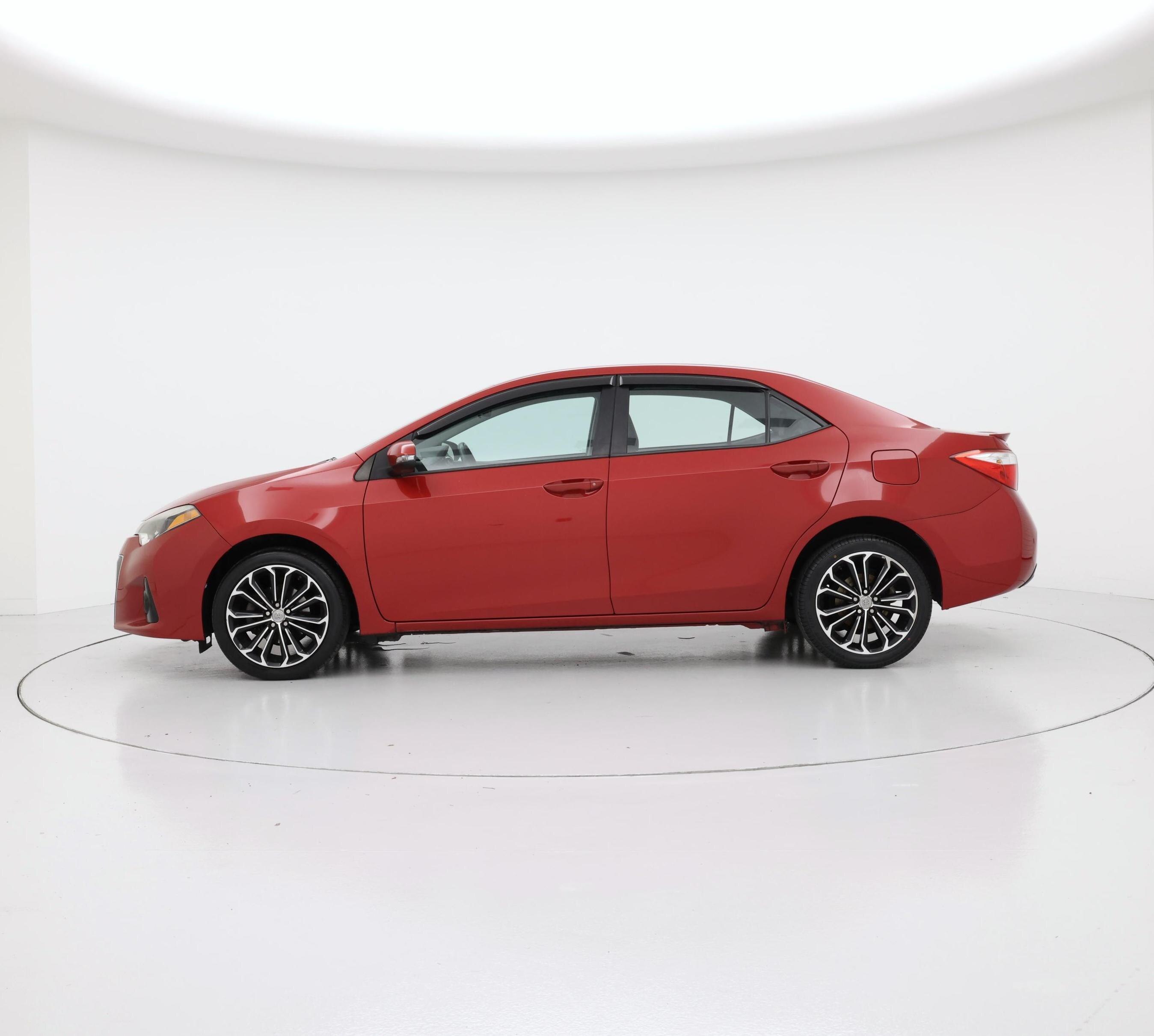 Thumbnail: 2016 Toyota Corolla - 3