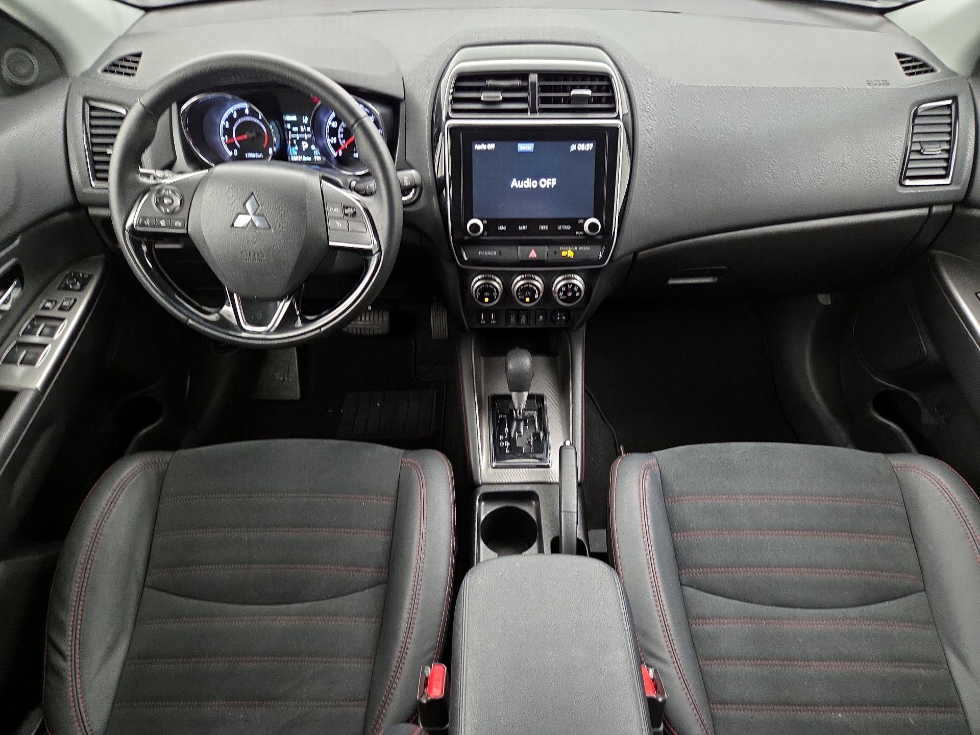 Thumbnail: 2023 Mitsubishi Outlander Sport - 9