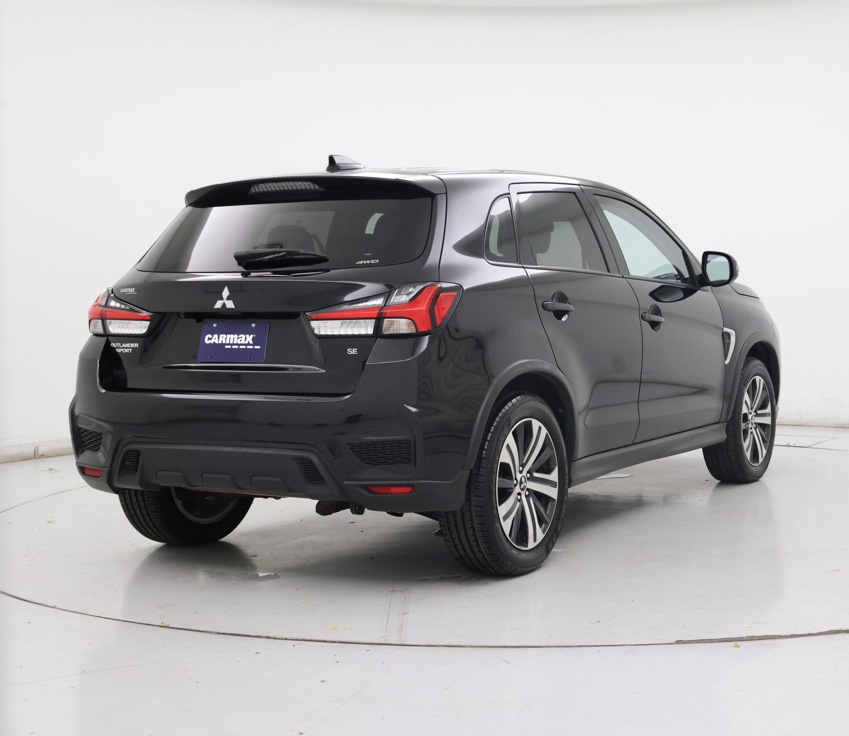 Thumbnail: 2023 Mitsubishi Outlander Sport - 8